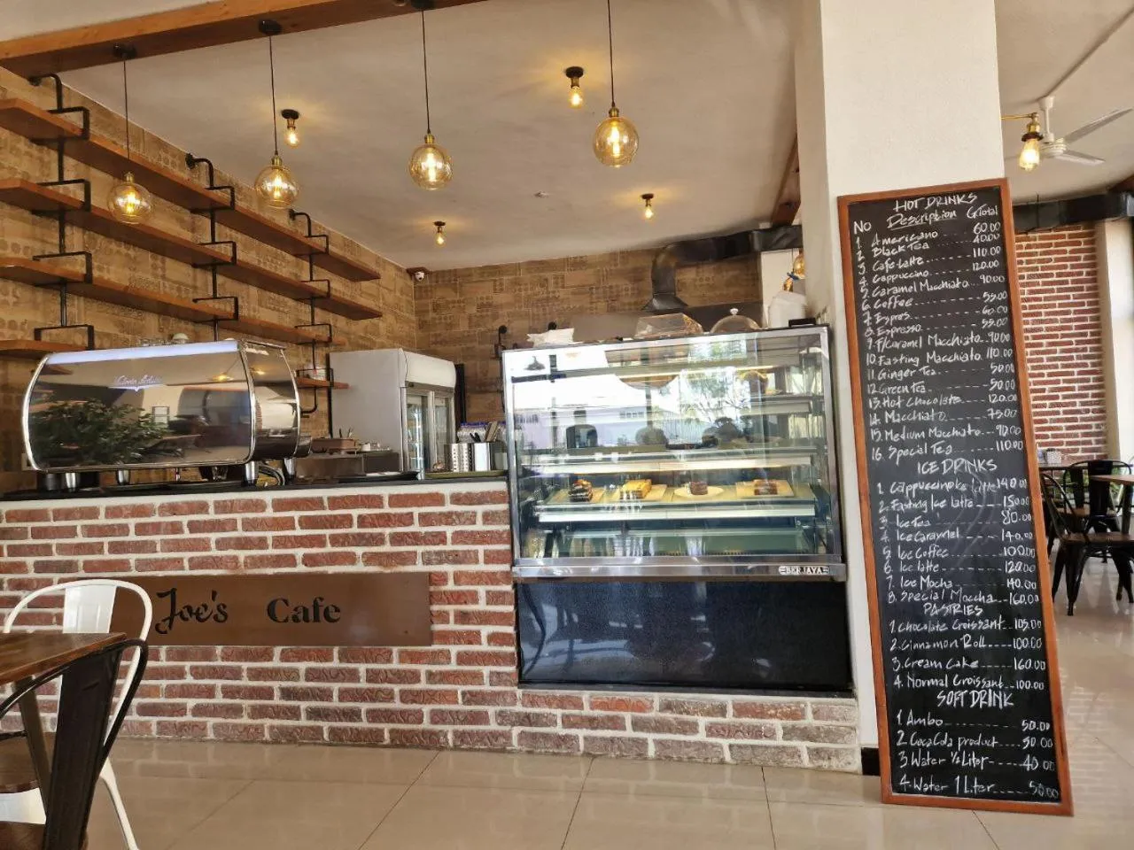 Food and drinks in Zemilo Hotel Apartment