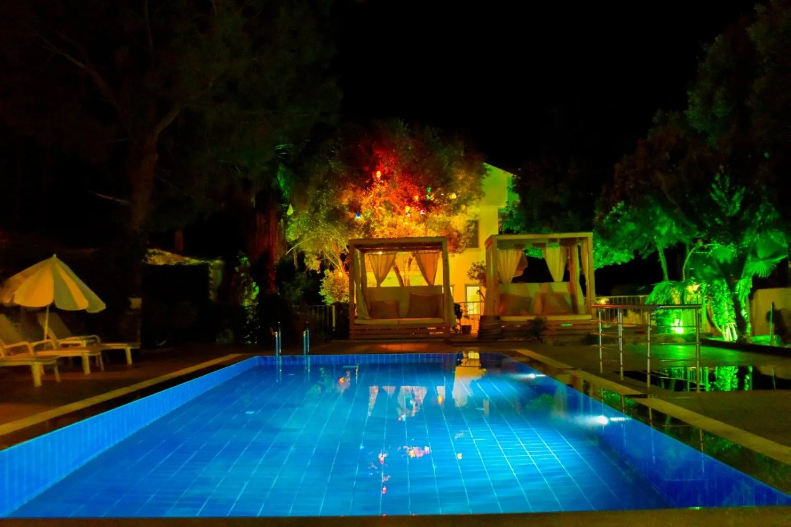 Night in Kekik Azure Homes Ölüdeniz