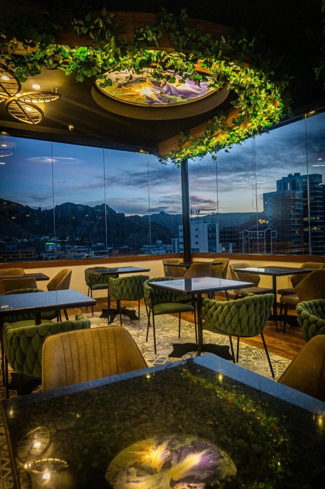 Restaurant/places to eat in LAS BRISAS SUR