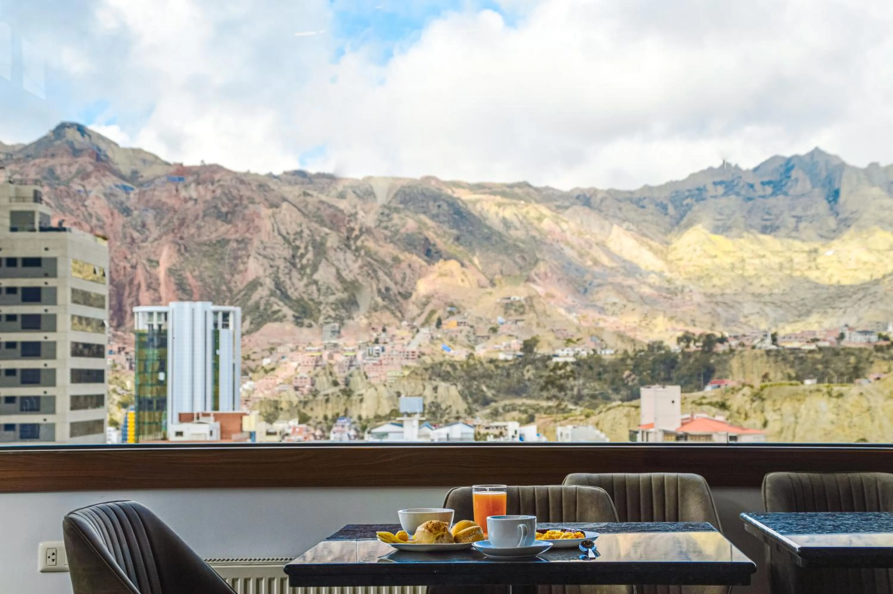 Restaurant/places to eat in LAS BRISAS SUR