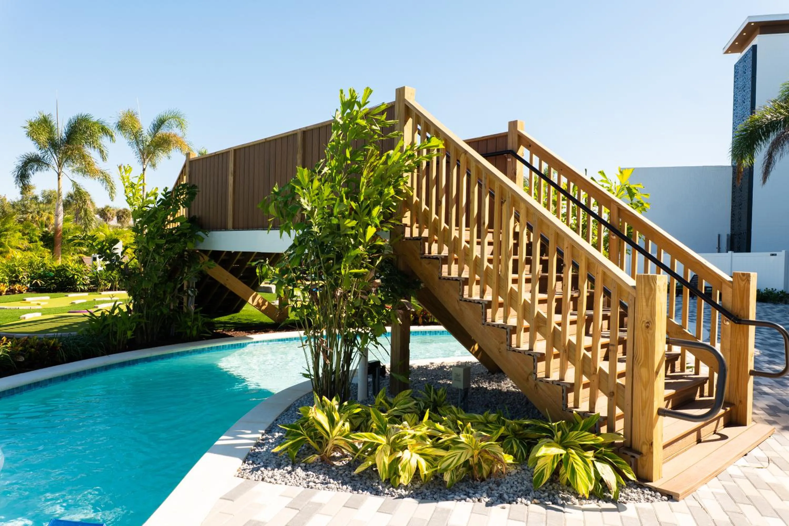 Kompose Boutique Resort @ Theme Parks