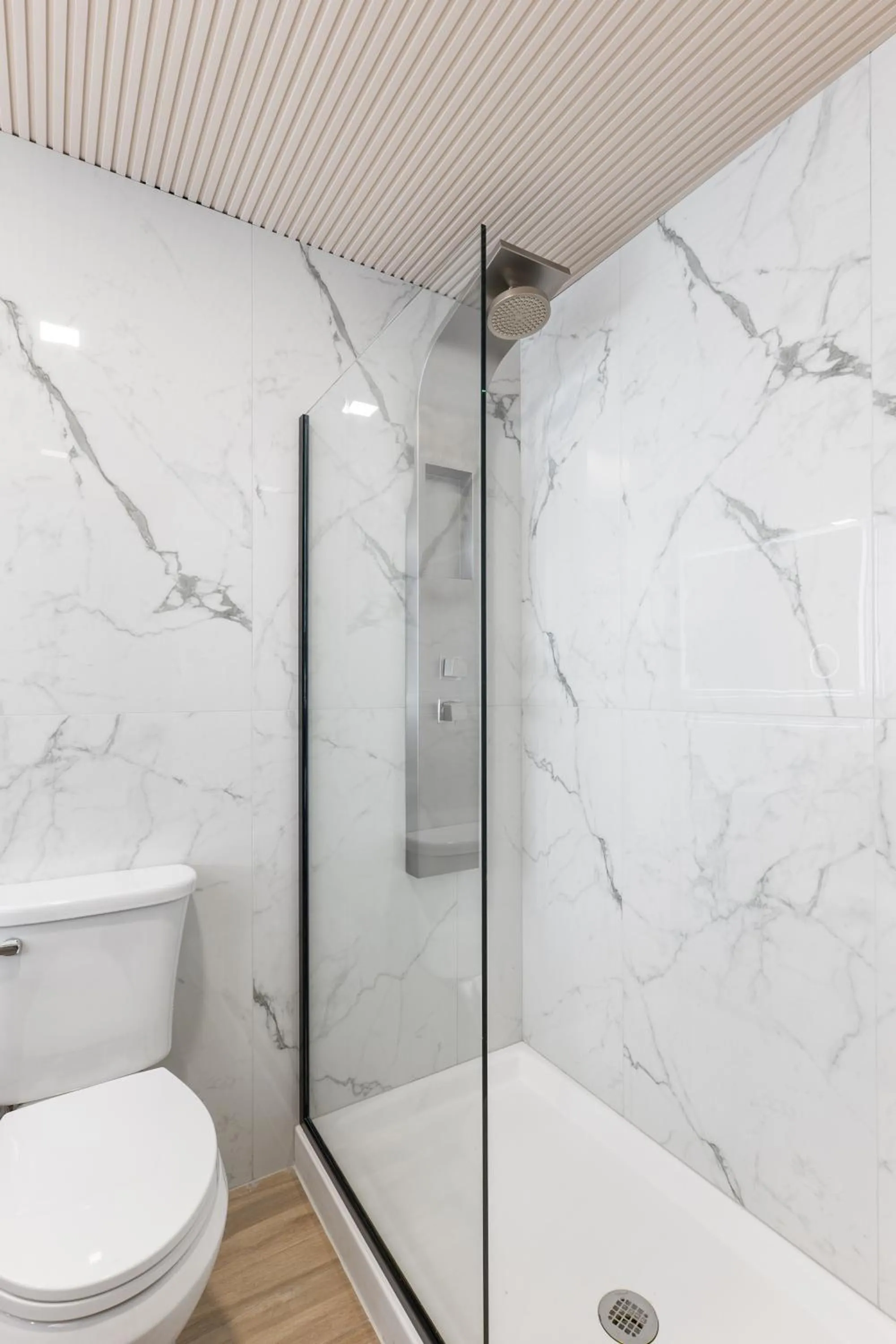 Shower in Kompose Boutique Resort @ Theme Parks