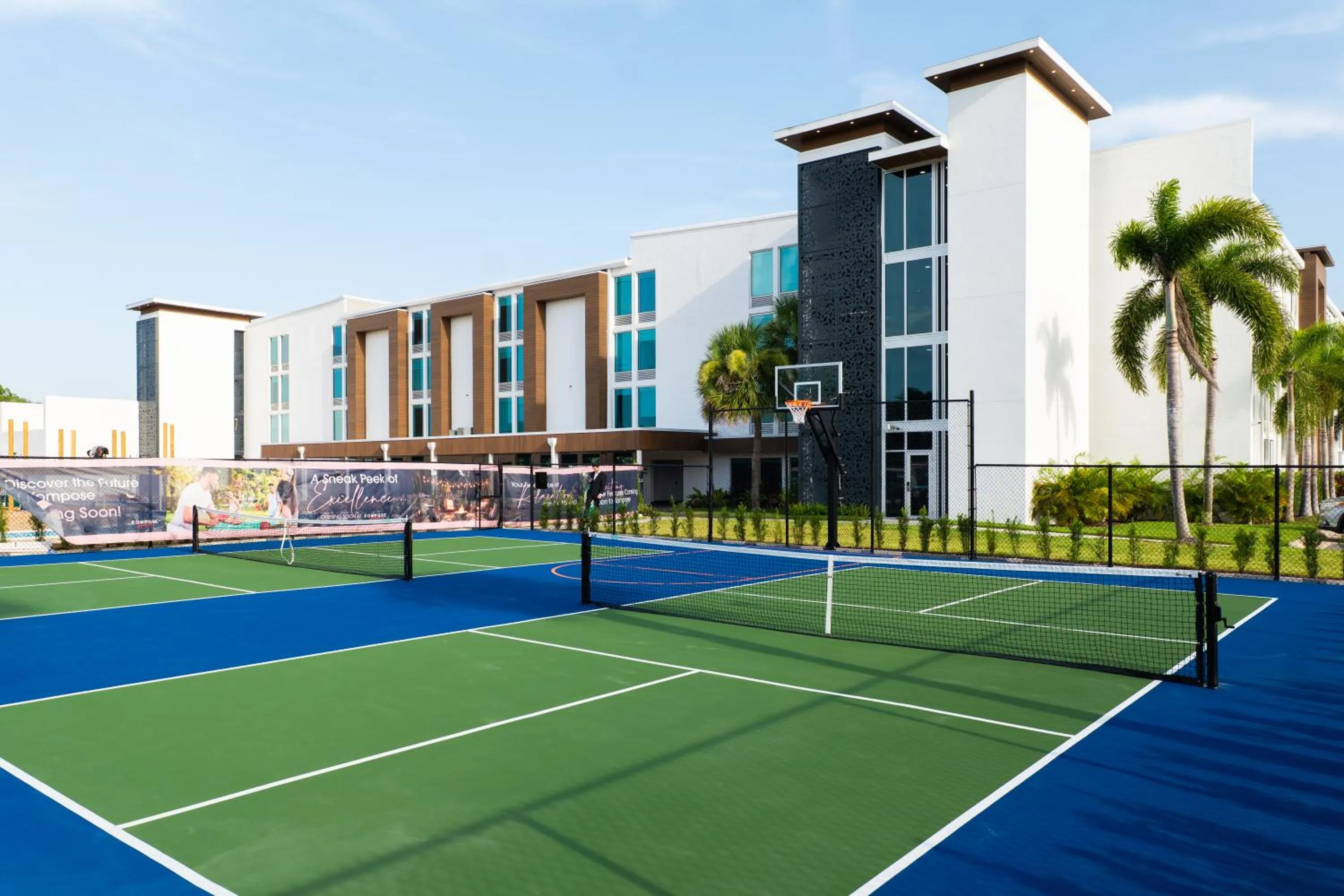 Fitness centre/facilities in Kompose Boutique Resort @ Theme Parks