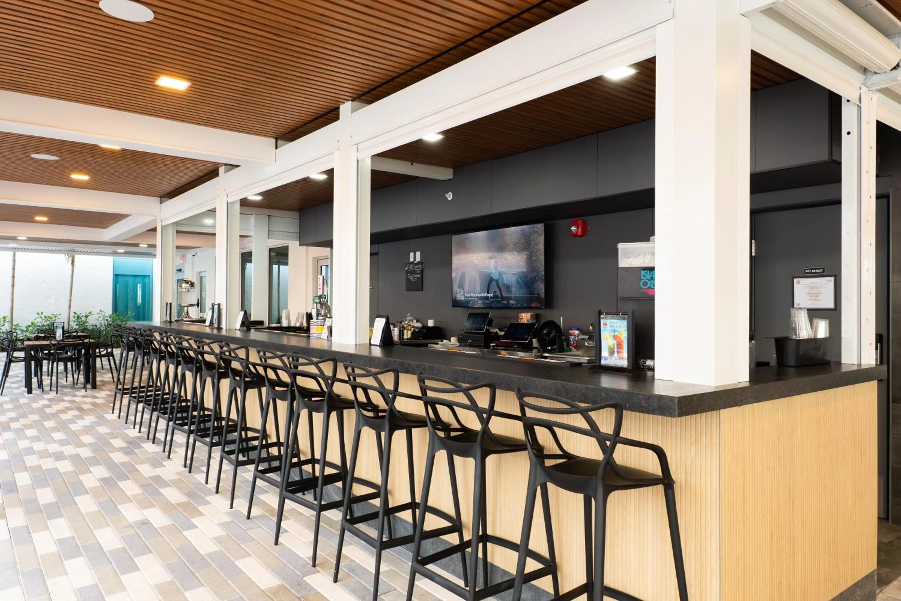 Restaurant/places to eat in Kompose Boutique Resort @ Theme Parks