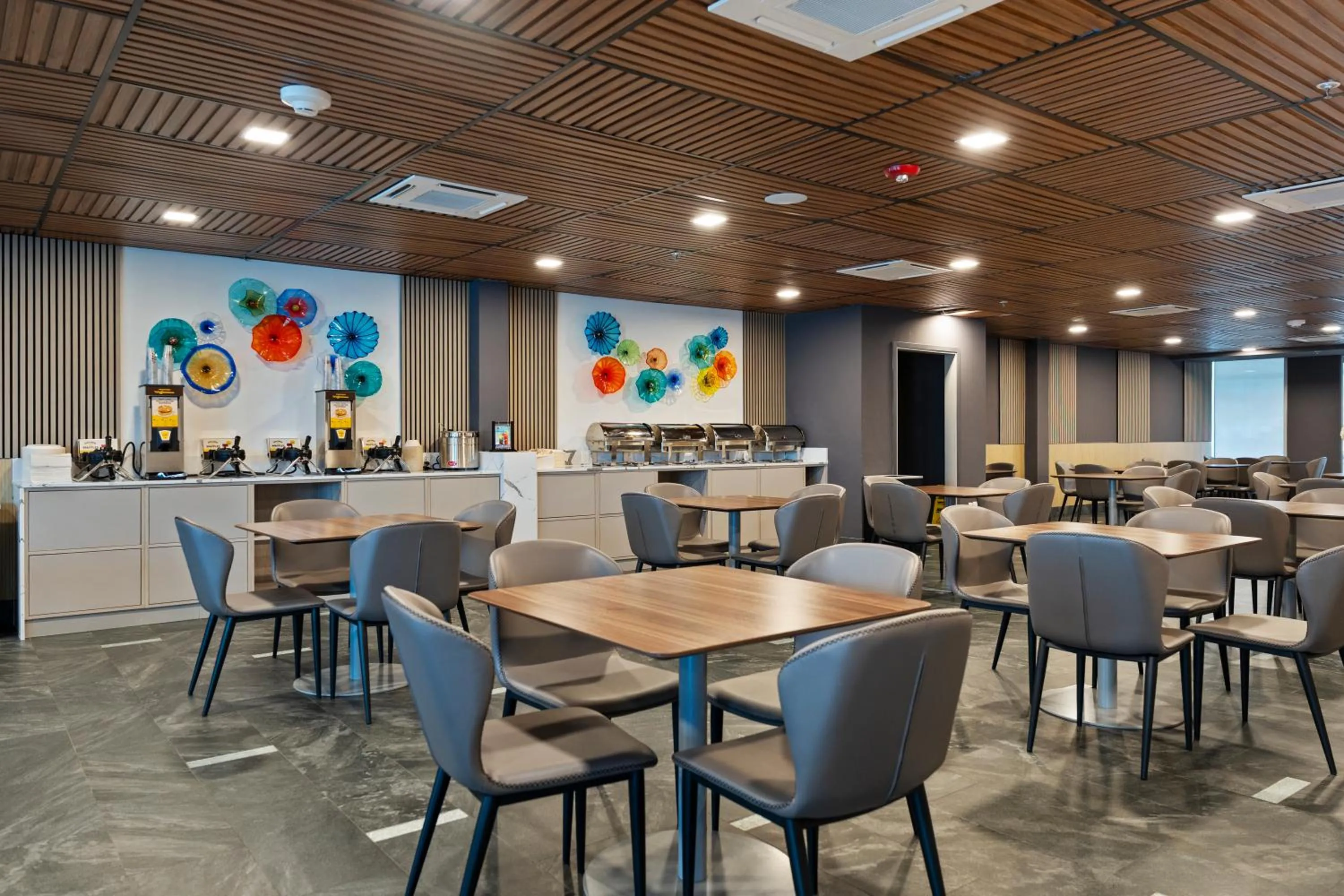 Breakfast in Kompose Boutique Resort @ Theme Parks