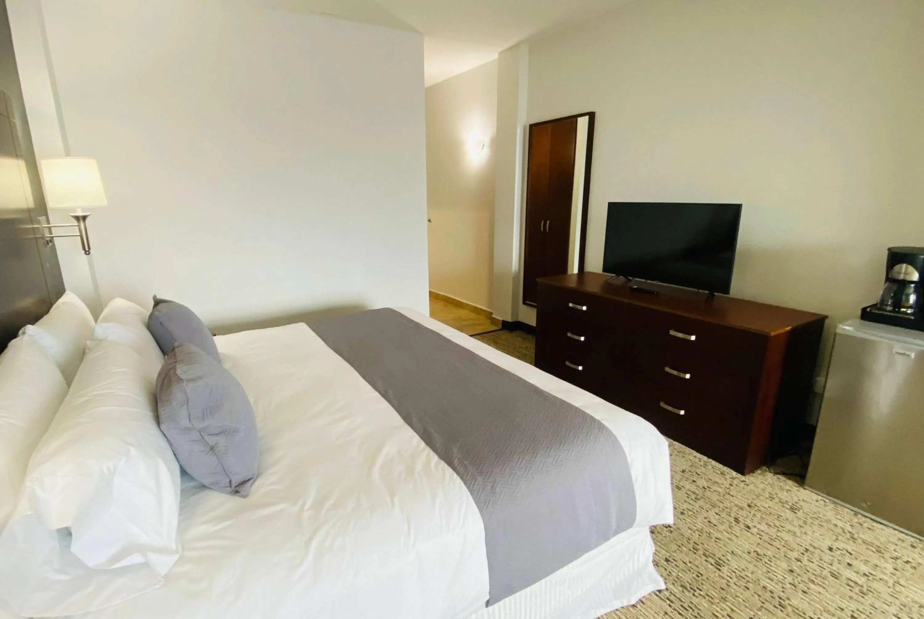 Bed in La Quinta by Wyndham Reynosa