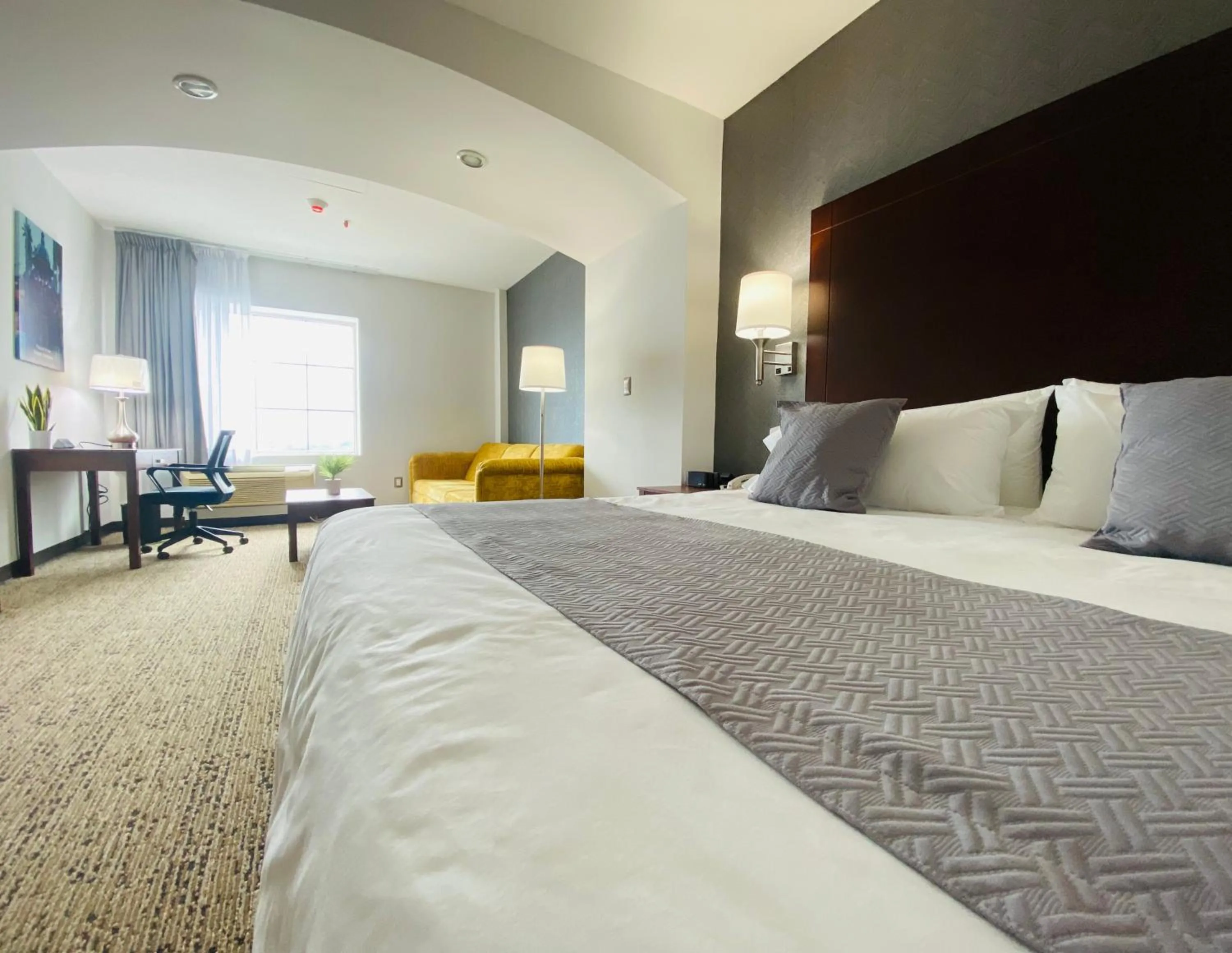 Bed in La Quinta by Wyndham Reynosa