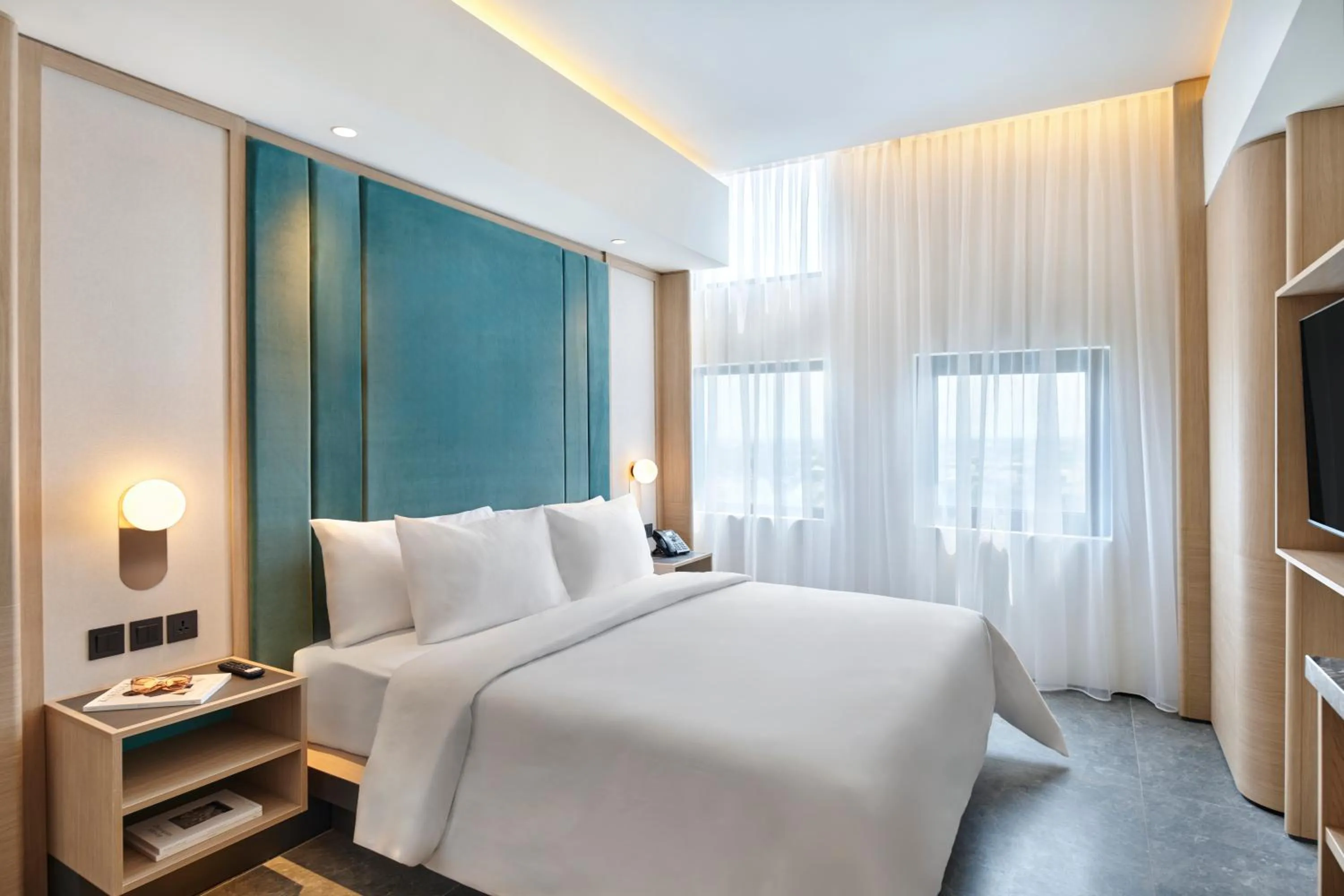Bed in VIVERE Hotel, ARTOTEL Curated