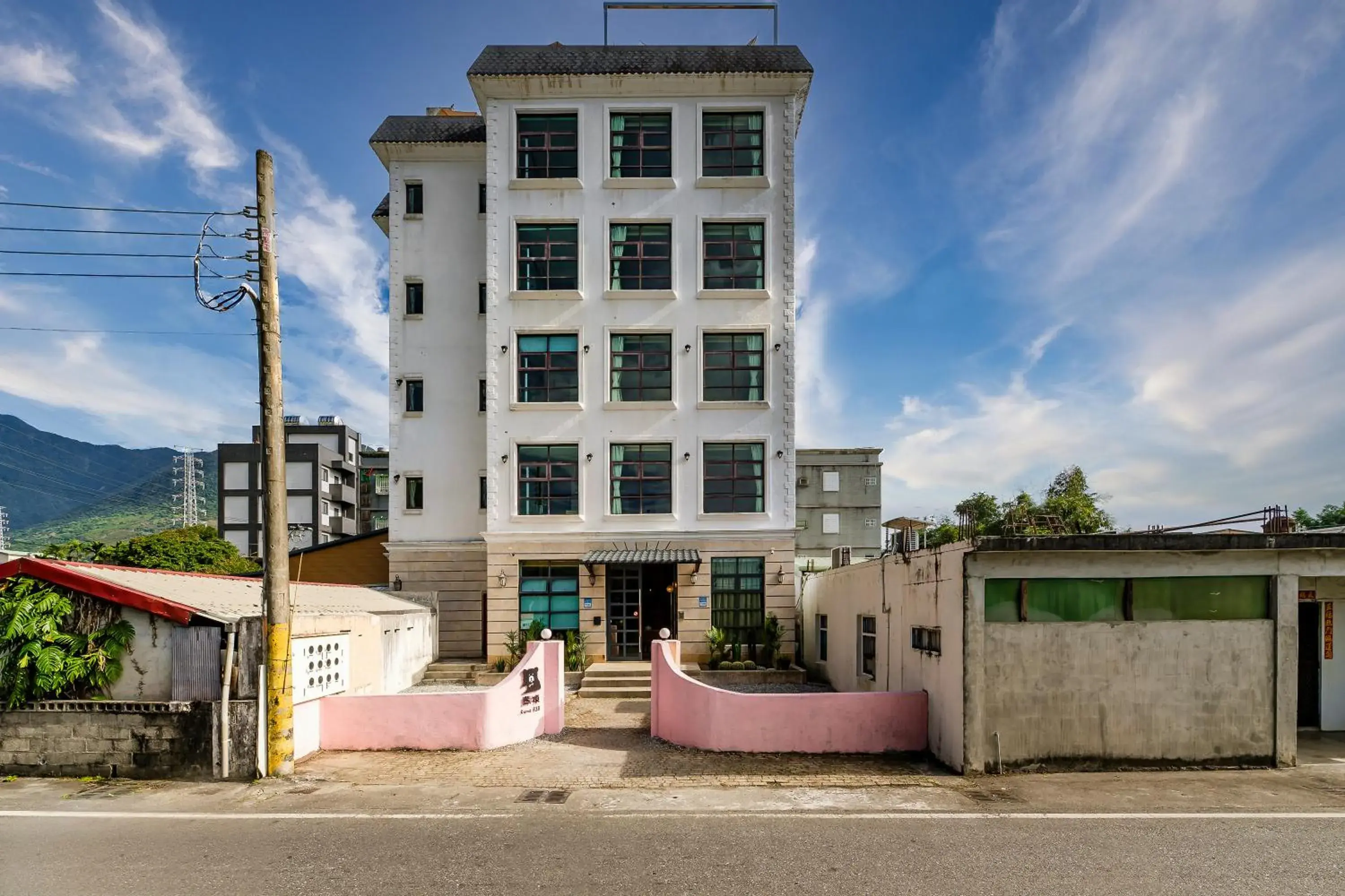 Property building in Kuma B&B Property building in Kuma B&B