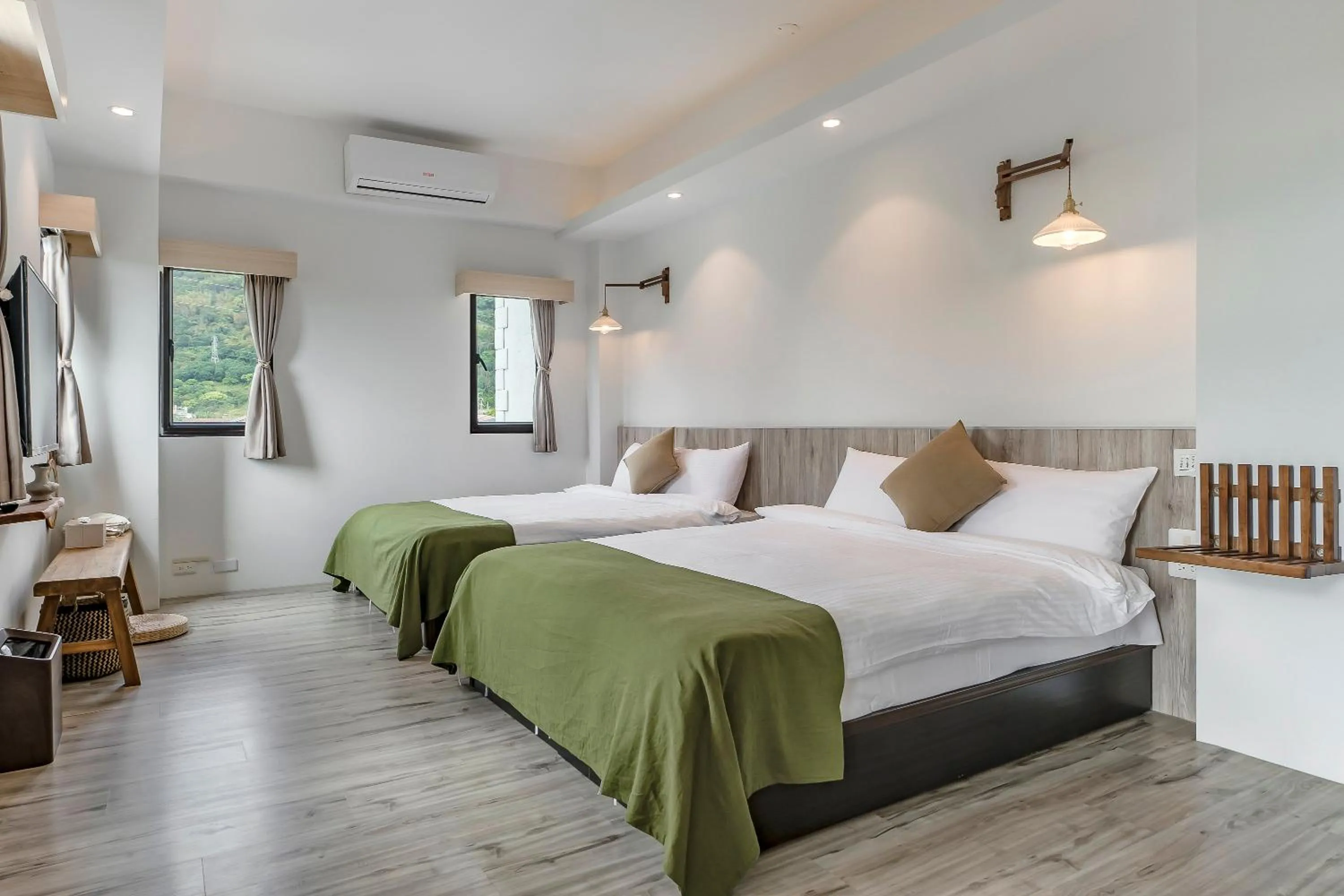 Photo of the whole room, Bed in Kuma B&B