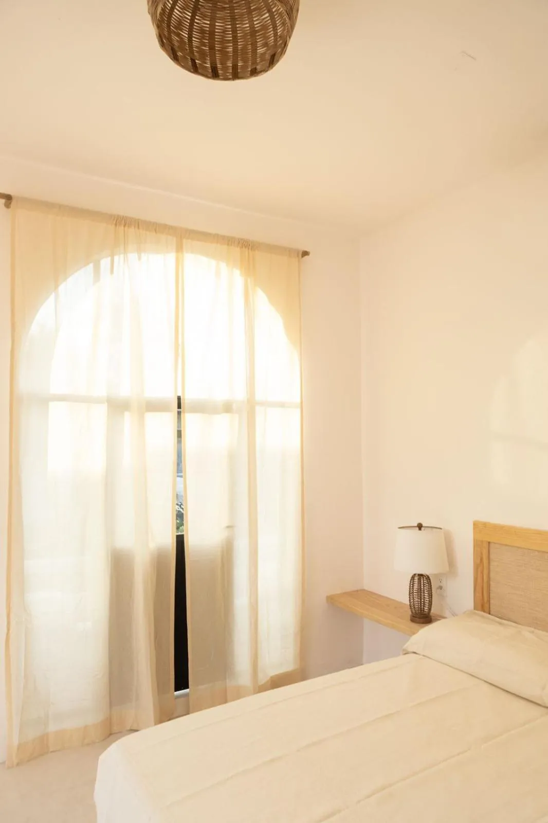 La Punta Rooms