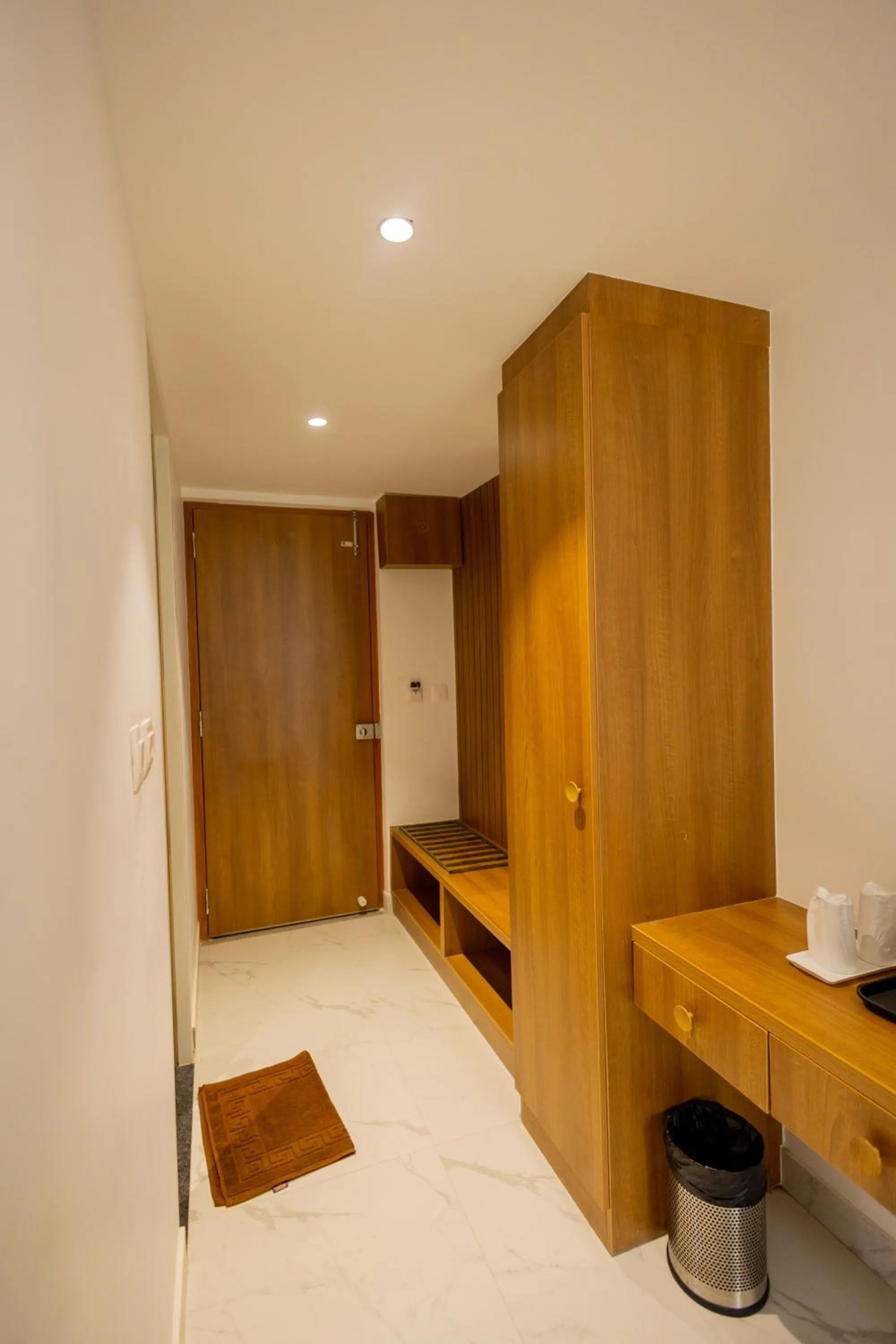 Property building in HOTEL VARDHA Inn