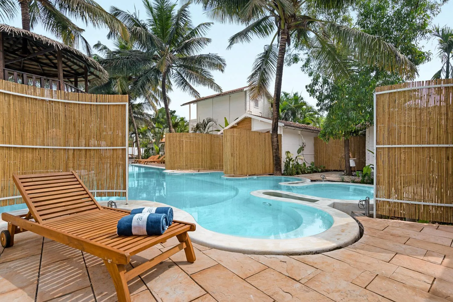 Swimming pool in Azora by Ayatana, Goa