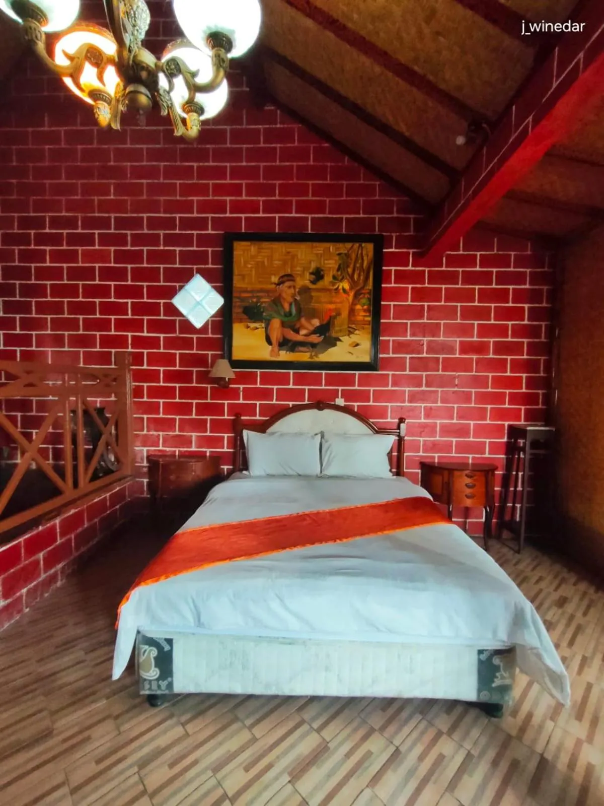 Bed in Yoschi's Hotel Bromo