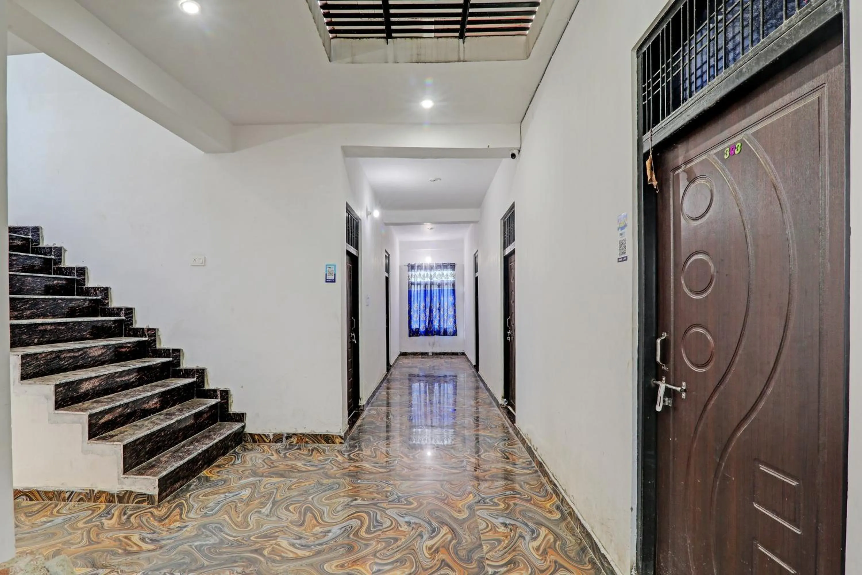 Lobby or reception in Hotel O by OYO ONCE MORE RESTAURANT AND CAFE