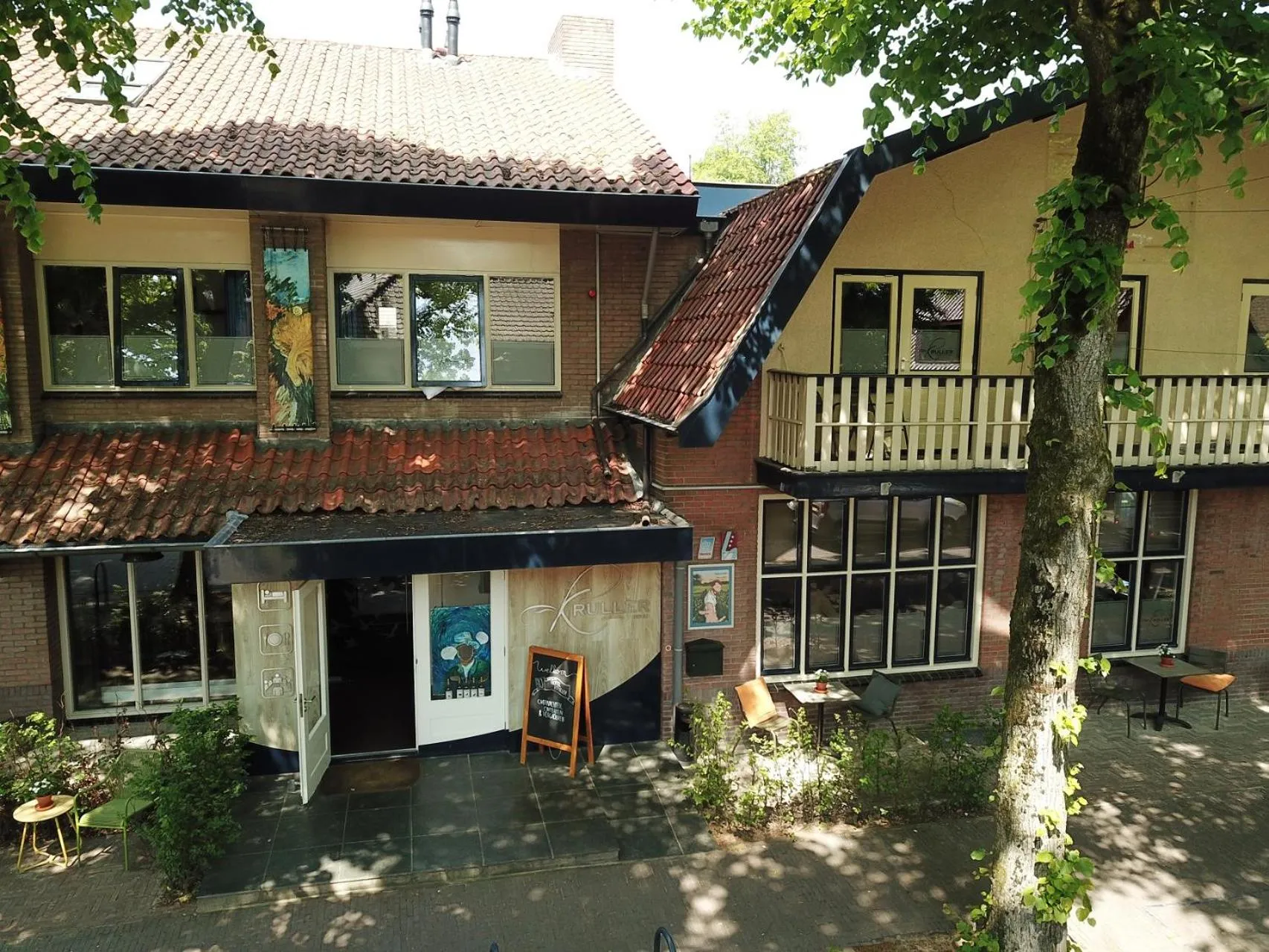 Property building in Kruller - Hotel B&B
