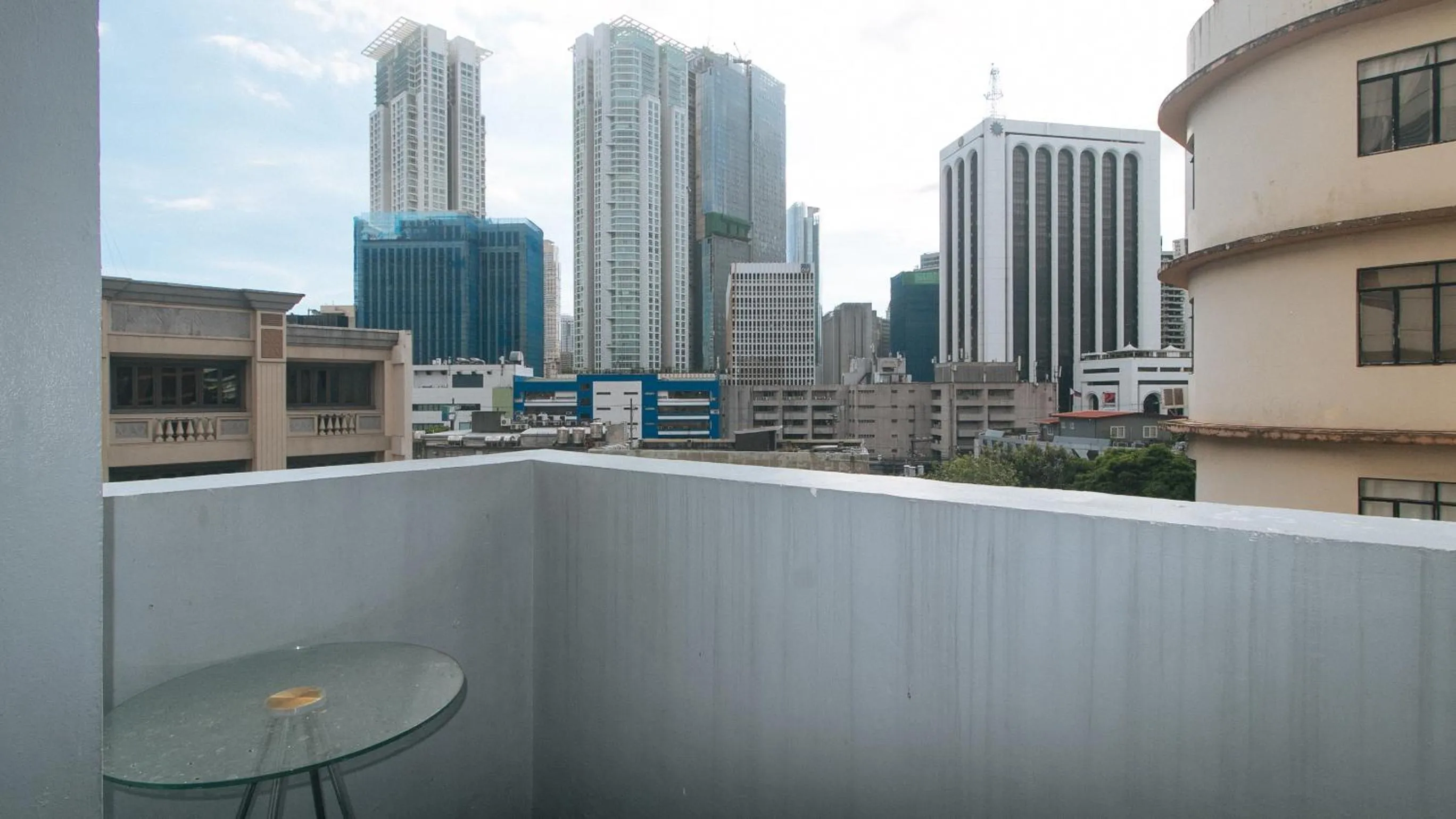 Balcony/Terrace in RedDoorz at TJMG by Bel Air Polaris Makati