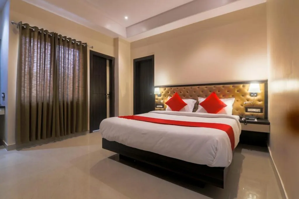 Bed in Aditya Residency