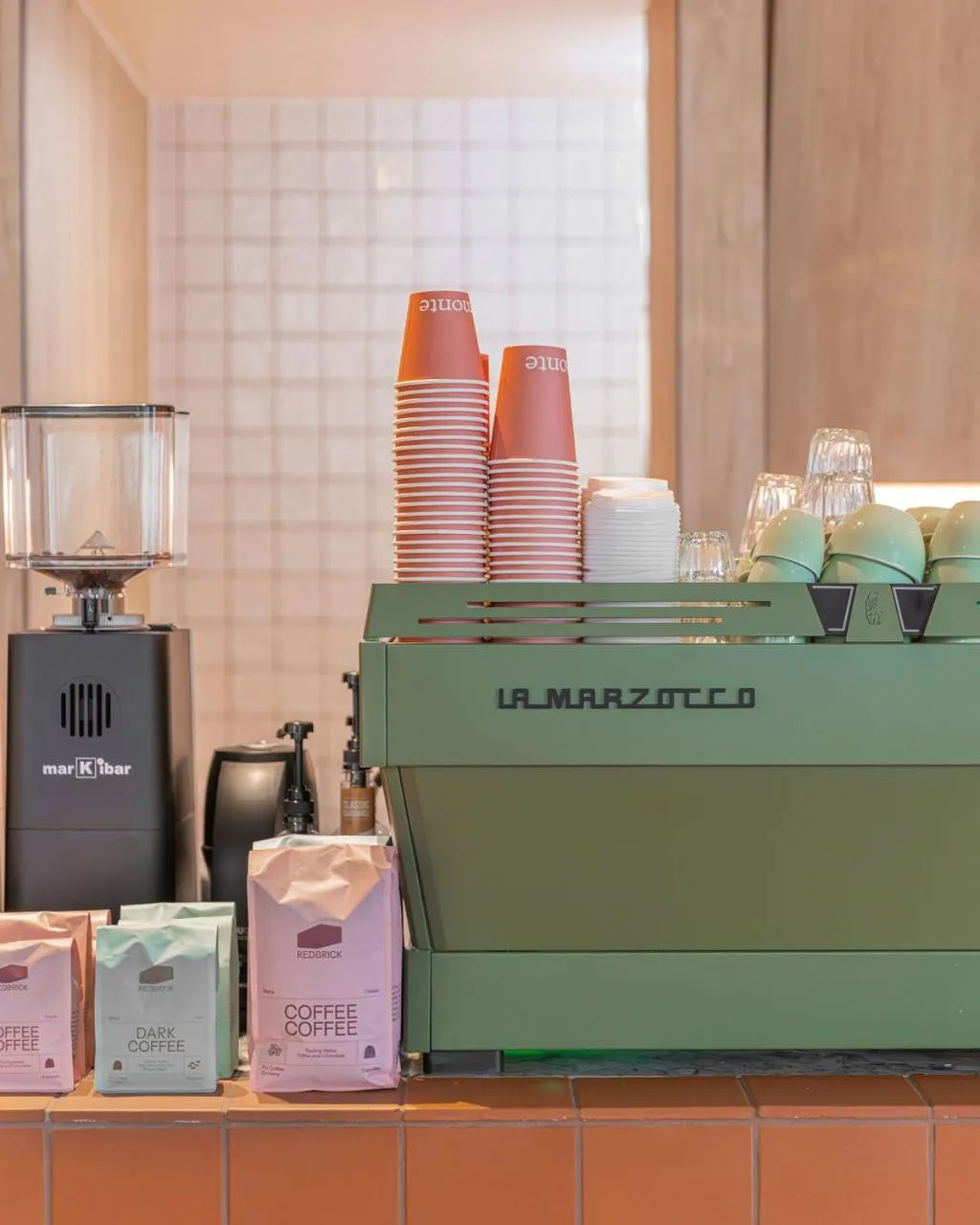 Restaurant/places to eat in Little National Hotel Newcastle