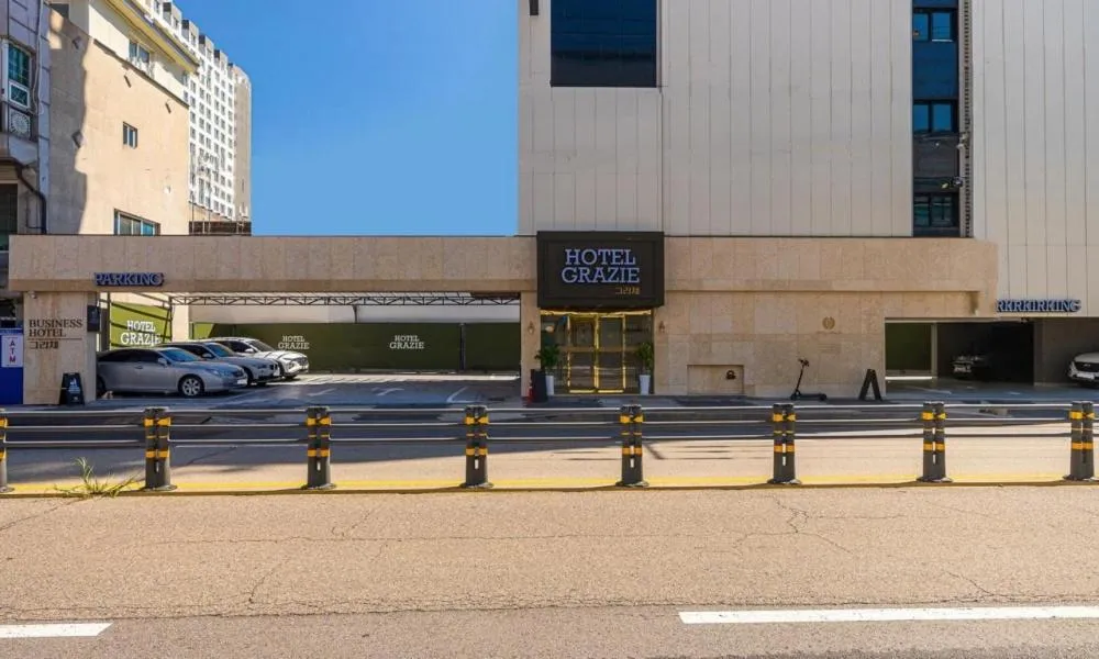 Property building in Paju Geumchon Grache