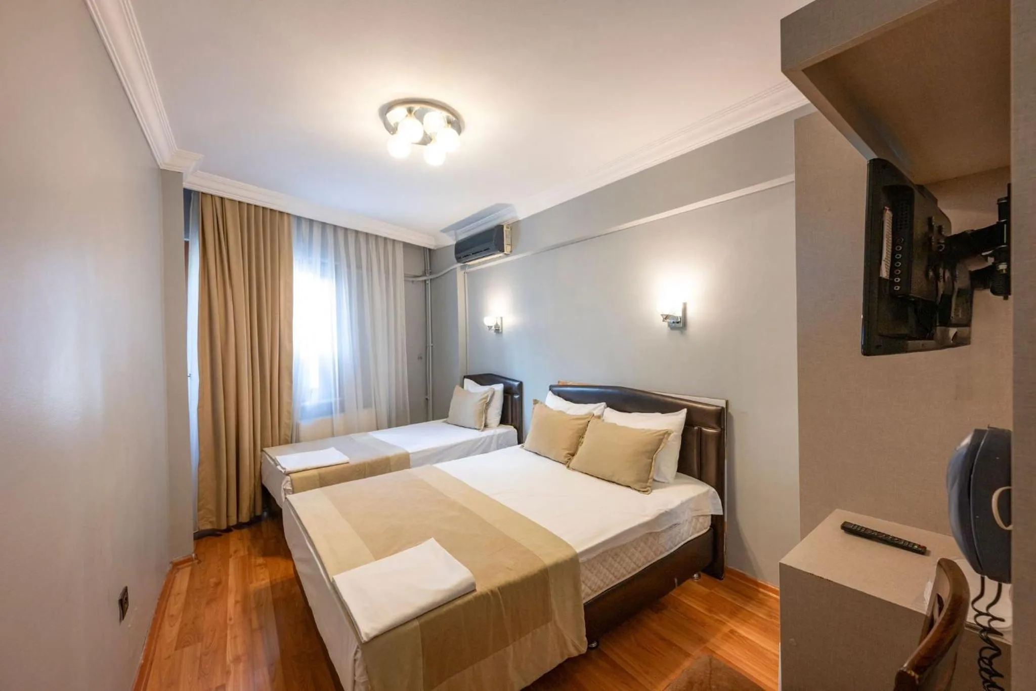 Bed in Saray Boutique Hotel Laleli