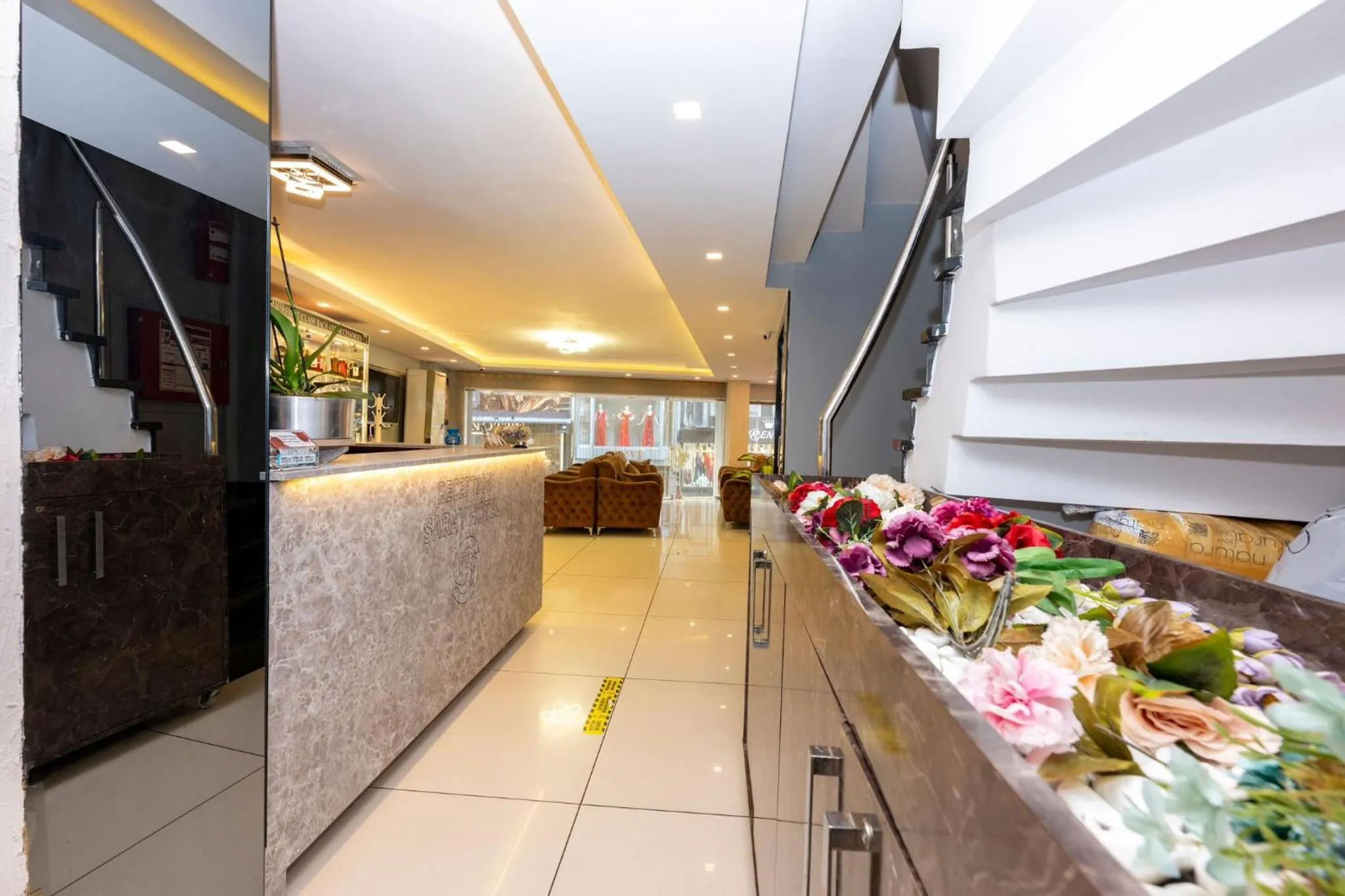 Lobby or reception in Saray Boutique Hotel Laleli