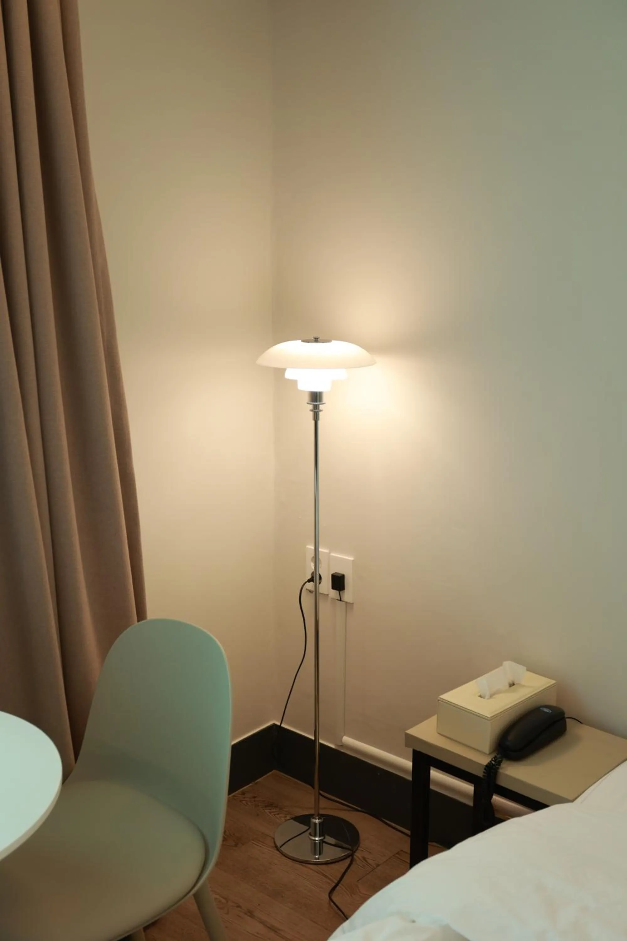 Bedroom, Bed in Hotel Myeongji