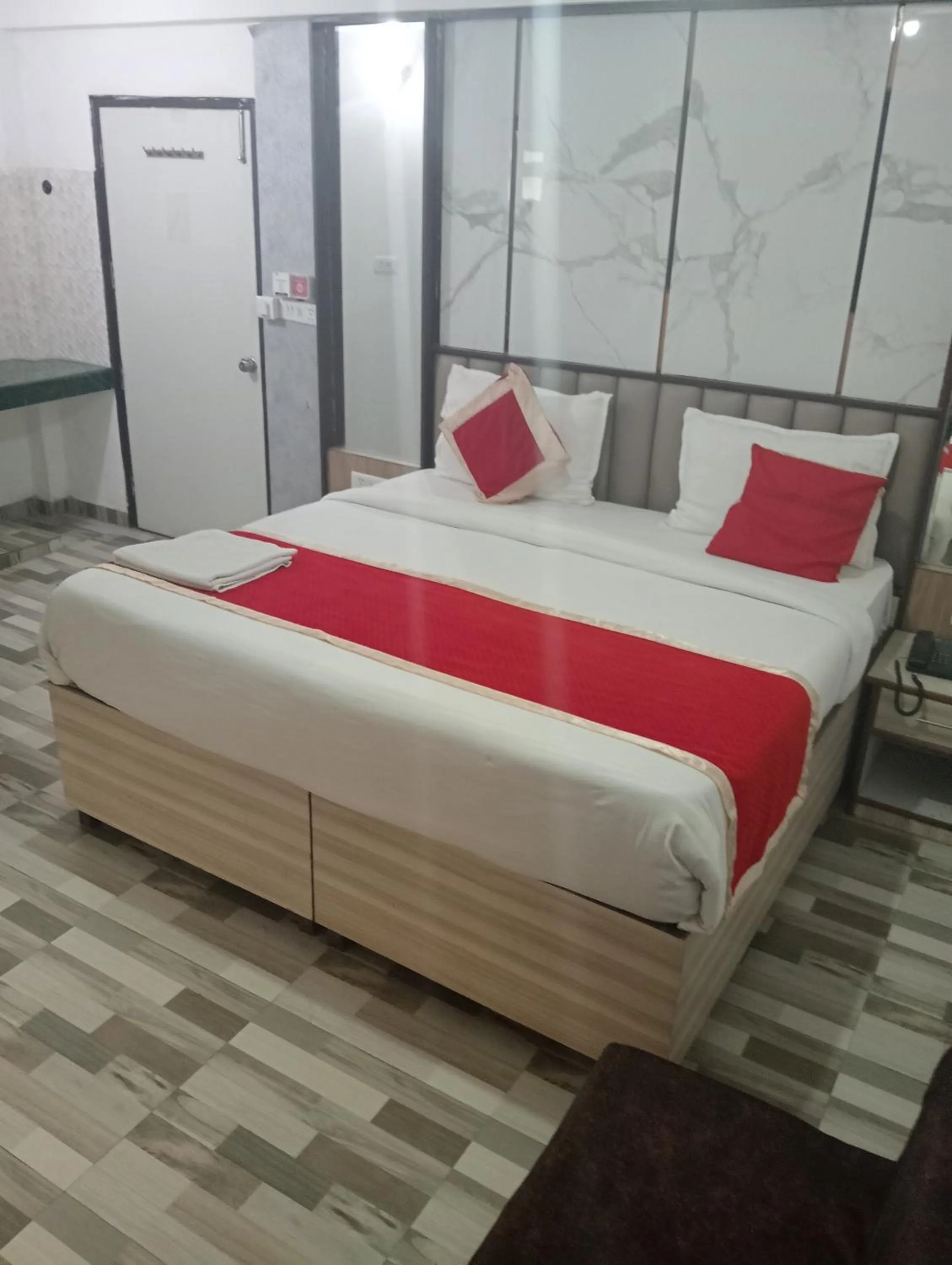 View (from property/room), Bed in Hotel Clink New Delhi Airport