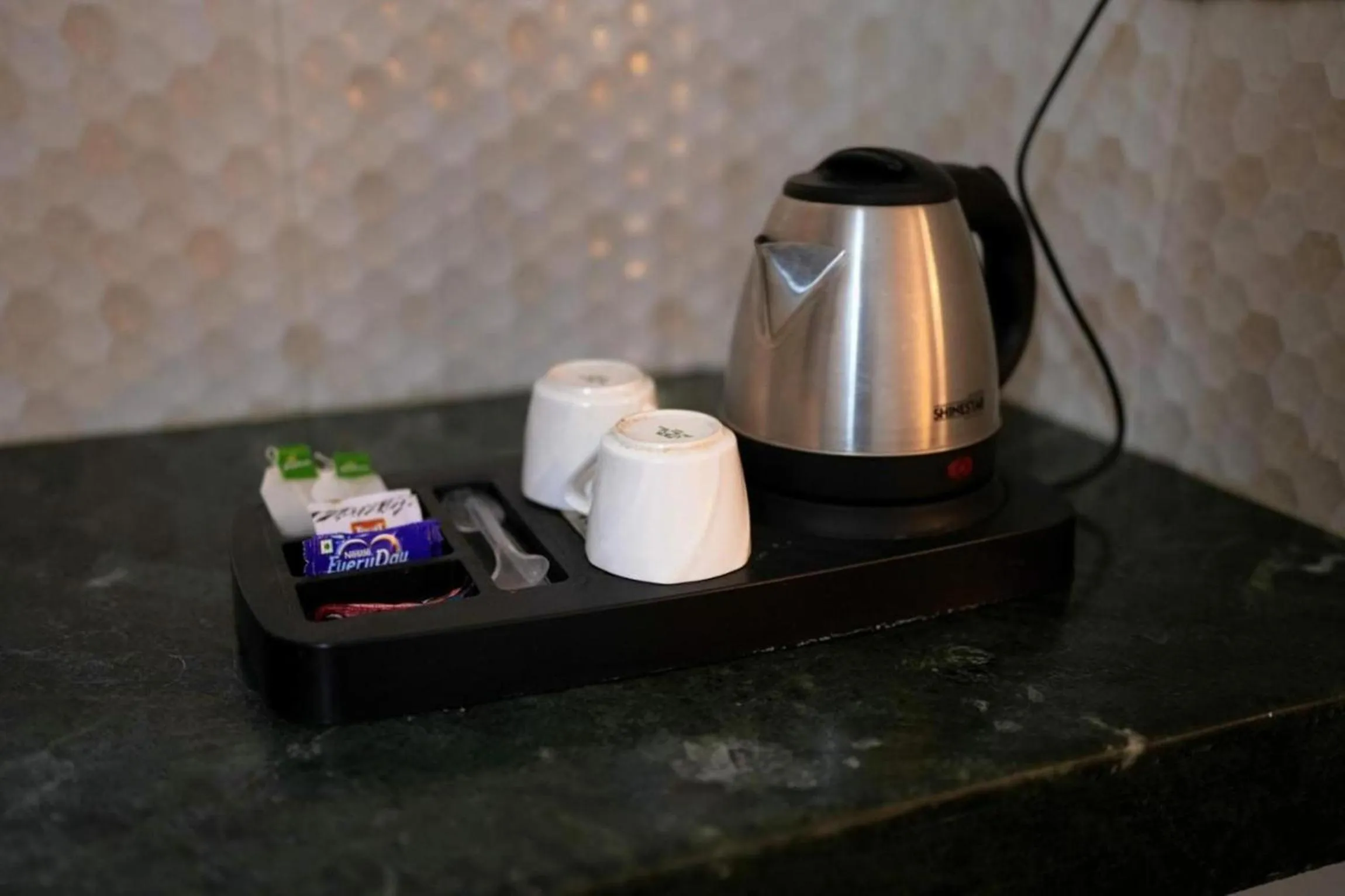 Coffee/tea facilities in Hotel Clink New Delhi Airport