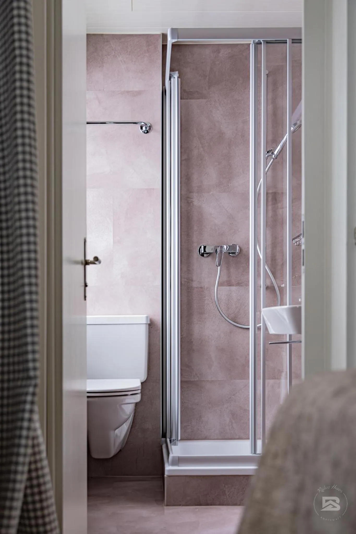 Photo of the whole room in Hotel Bergidyll - Riders Haven