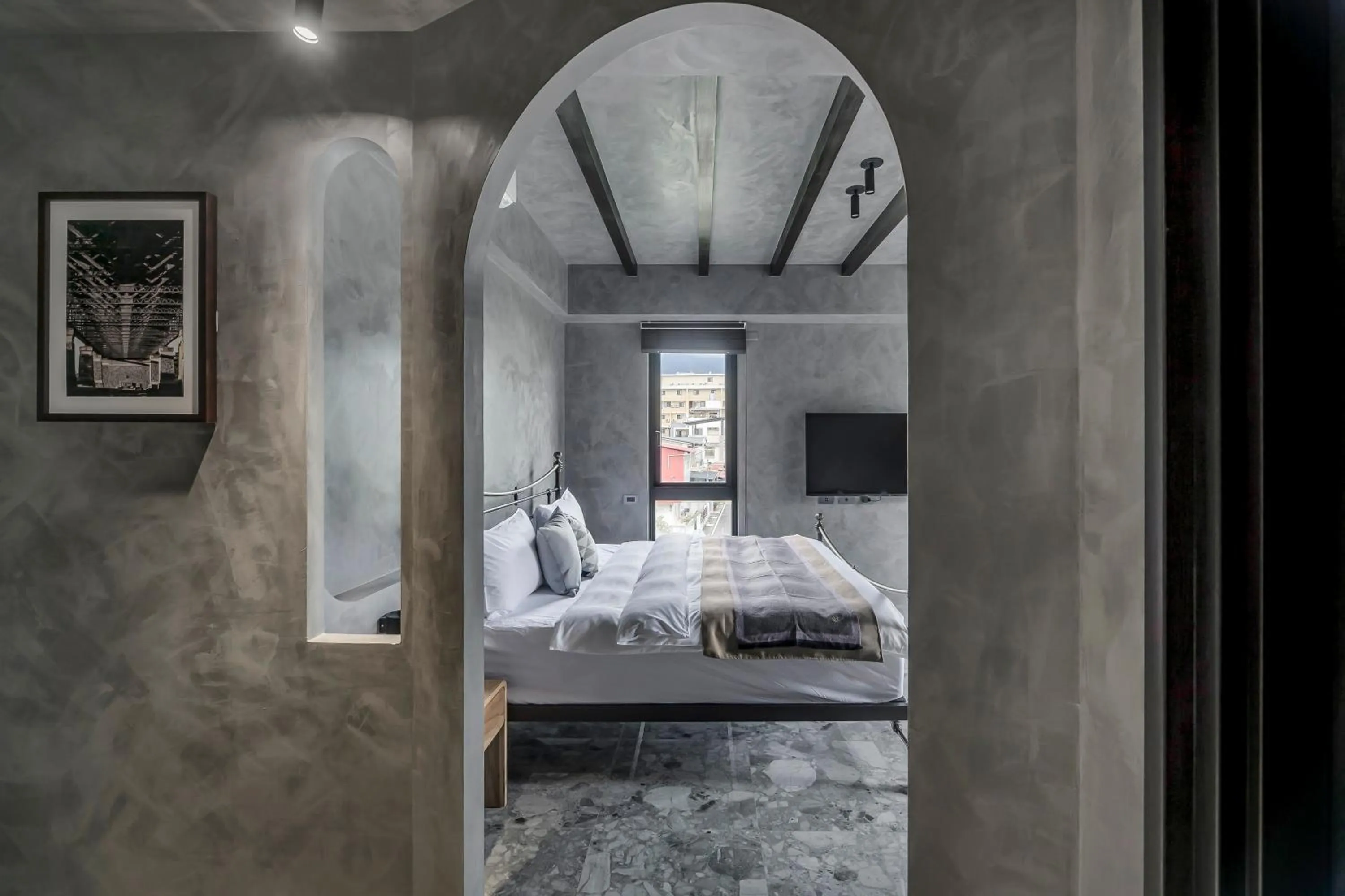 Bedroom, Bed in Rolling hills