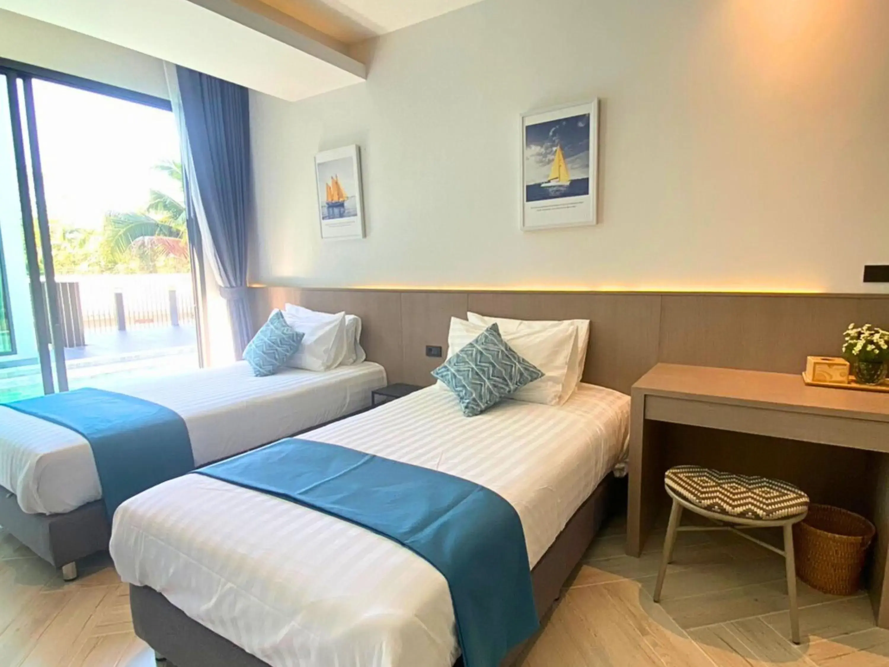 Twin Room with Pool View in Sand Dance Hotel Twin Room with Pool View in Sand Dance Hotel