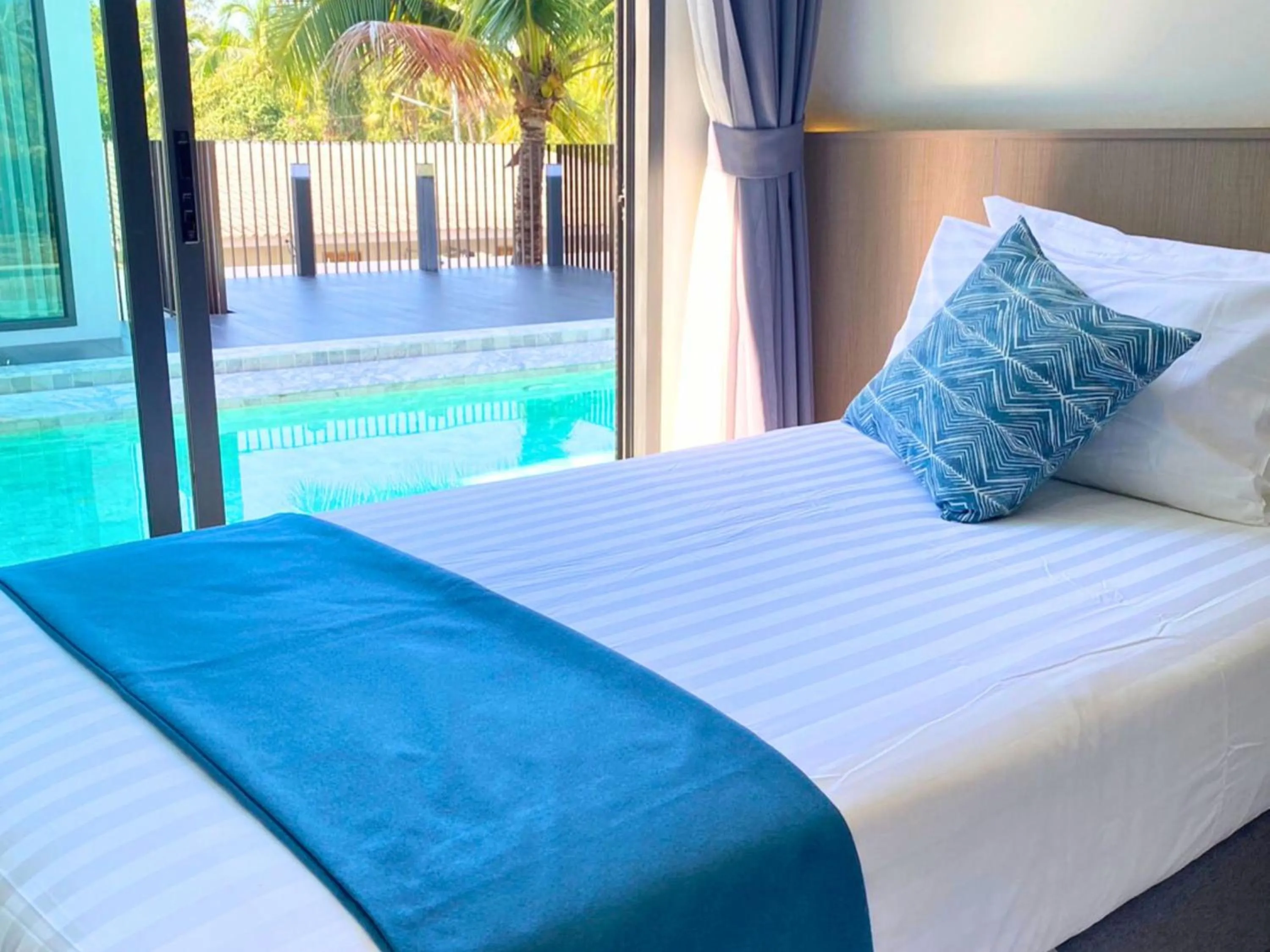 Bed in Sand Dance Hotel