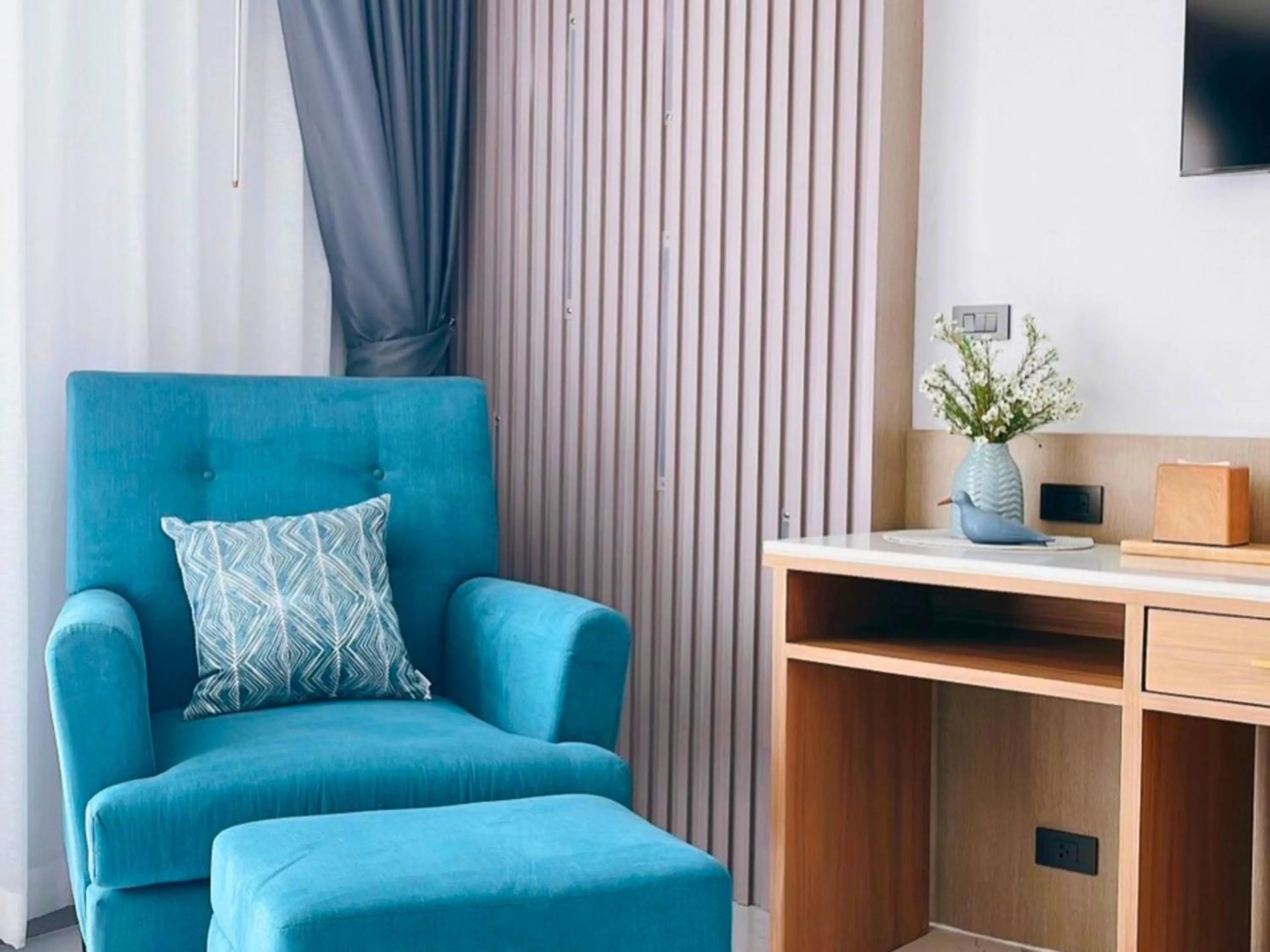 TV and multimedia in Sand Dance Hotel