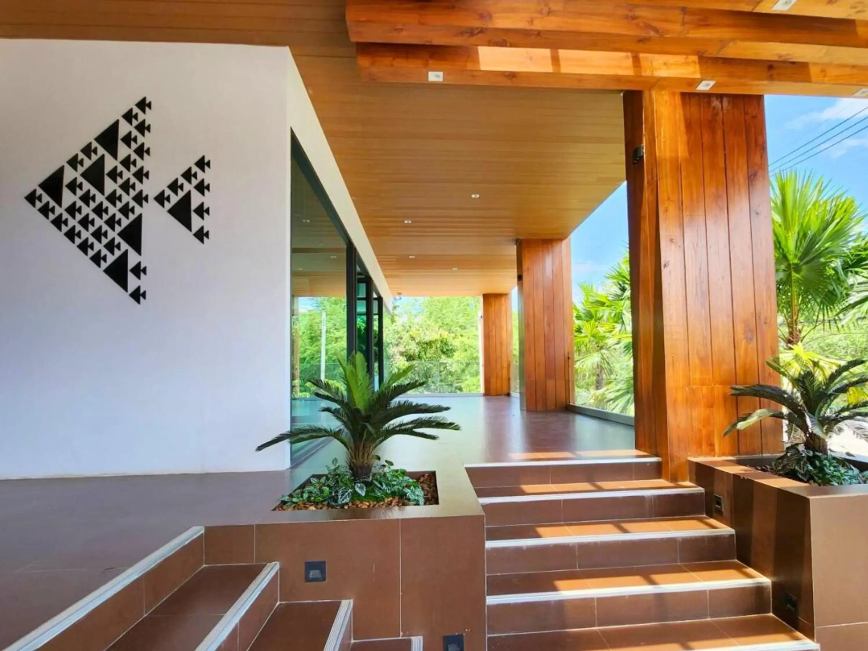 Facade/entrance in Sand Dance Hotel Facade/entrance in Sand Dance Hotel