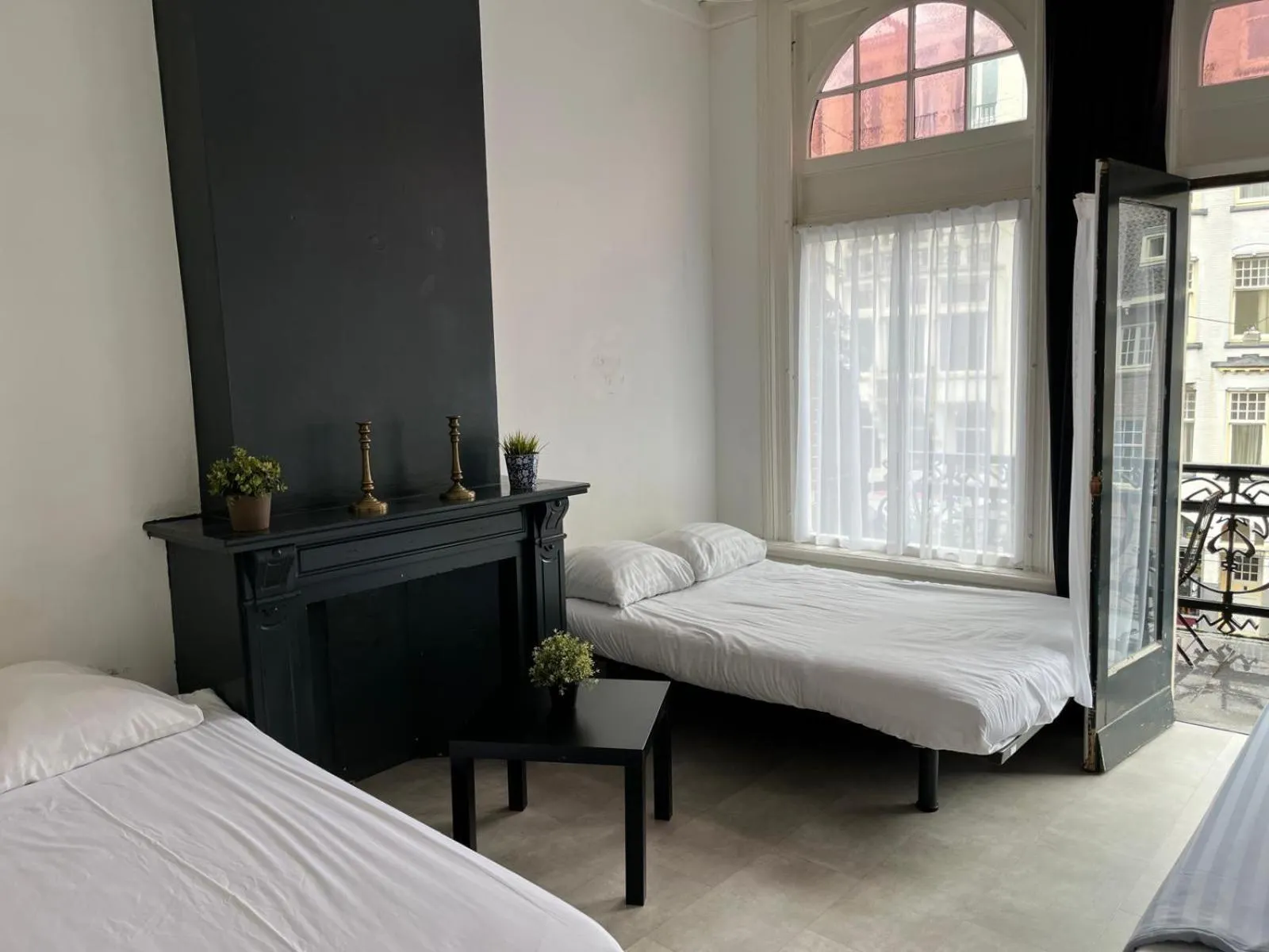 Bed in Hotel Galerij