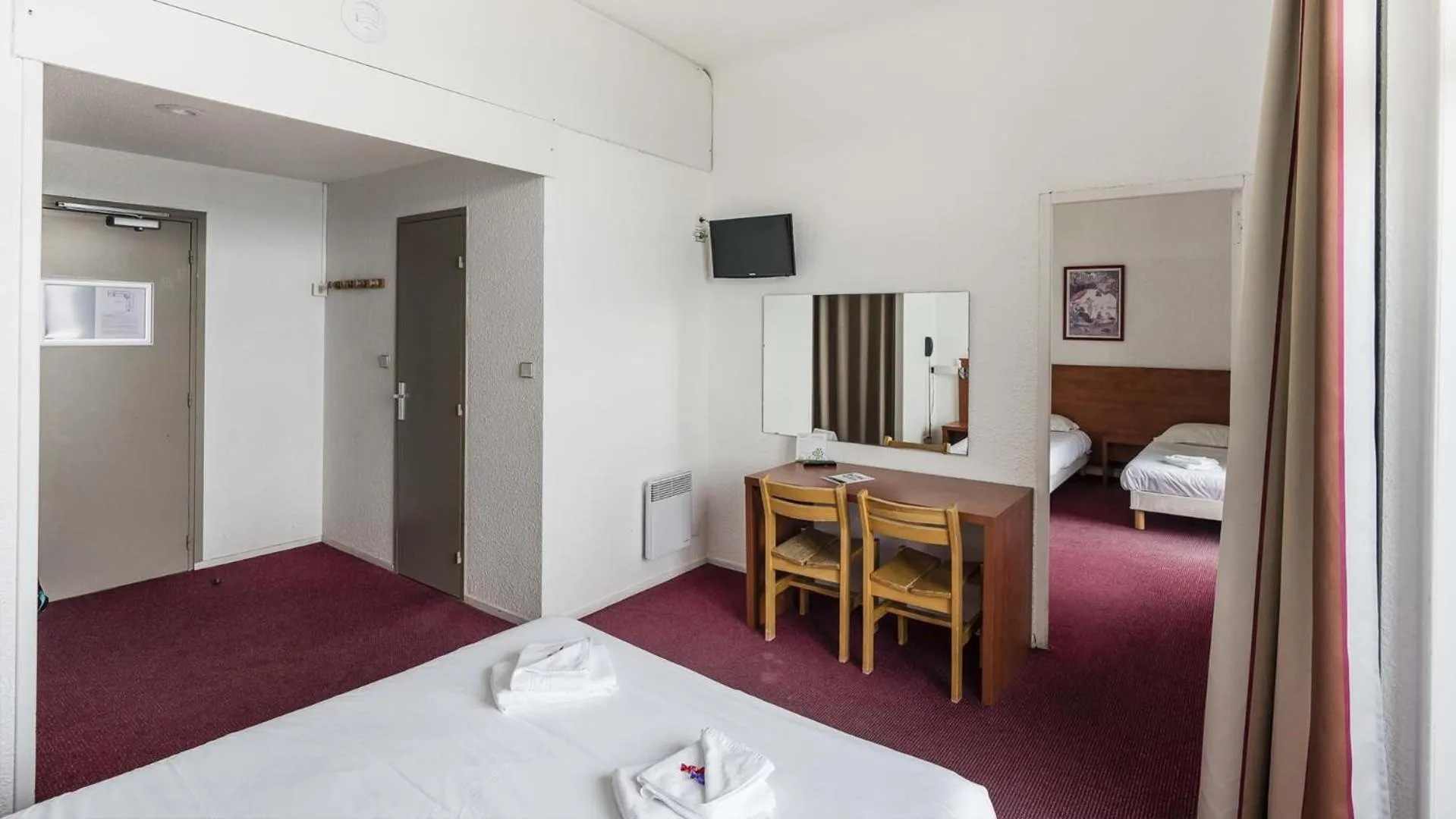 Bed in Villages Clubs du Soleil - SUPERBAGNERES