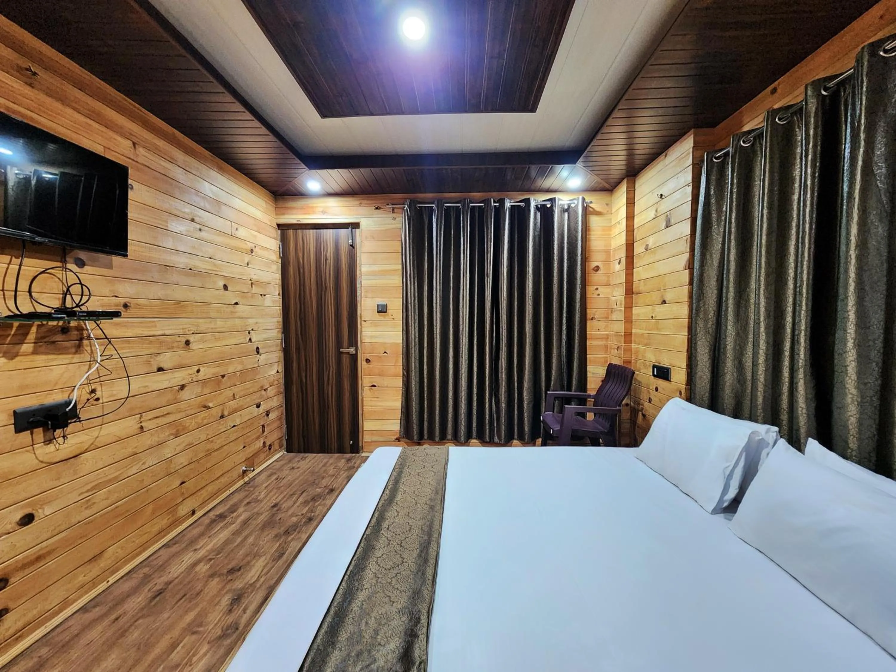 Bed in The White Season Residency