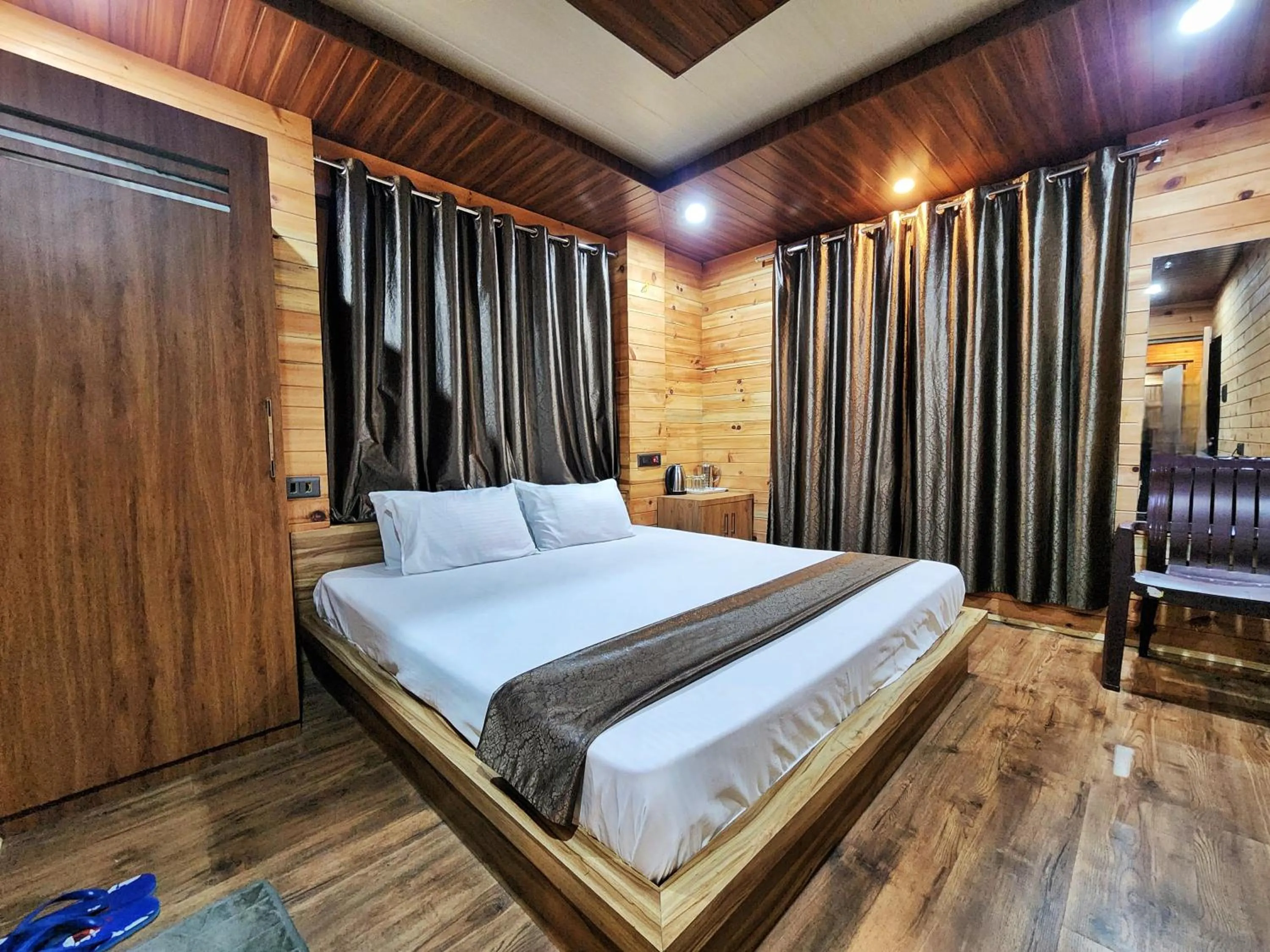 Bed in The White Season Residency