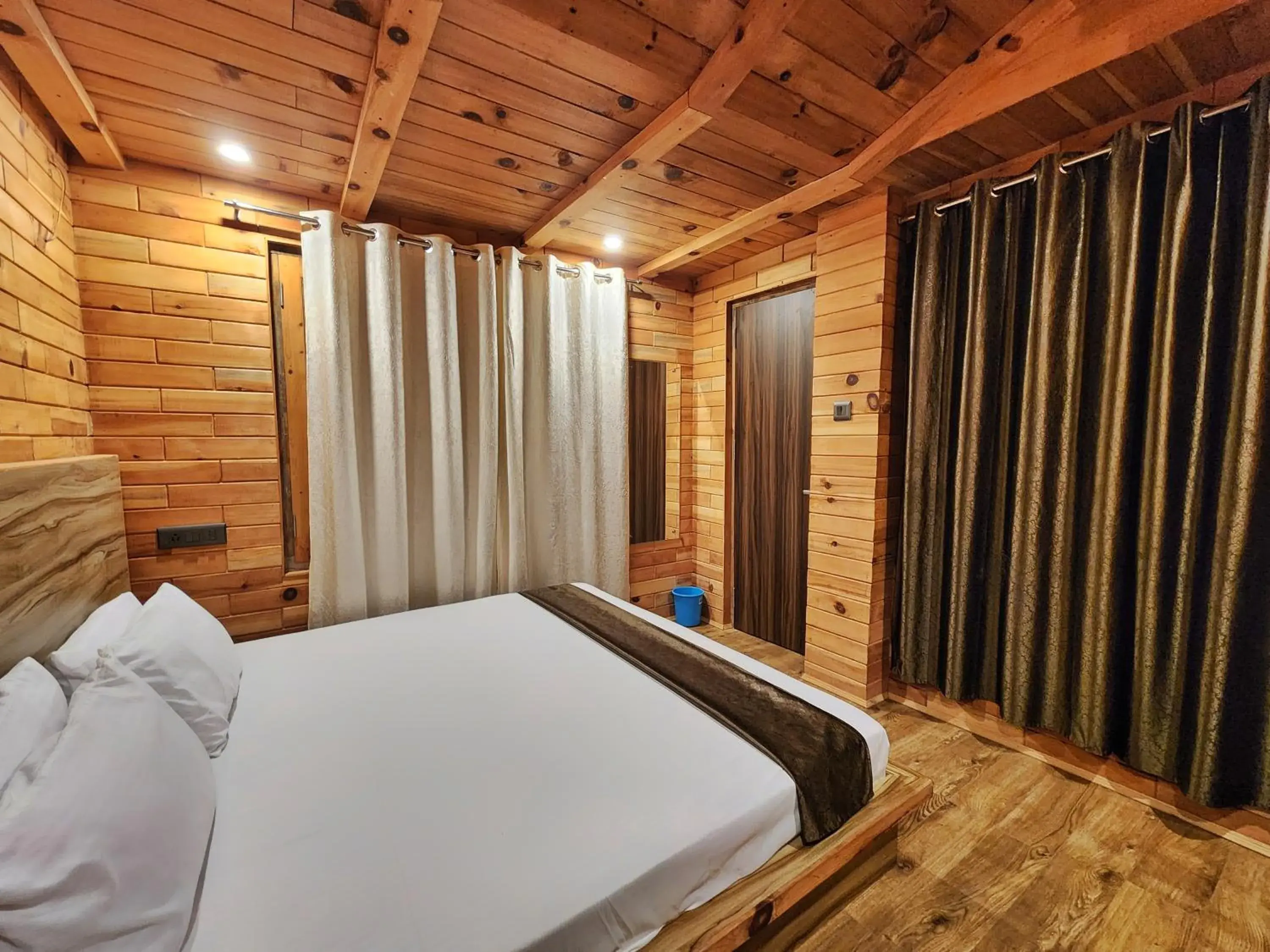 Bed in The White Season Residency Bed in The White Season Residency