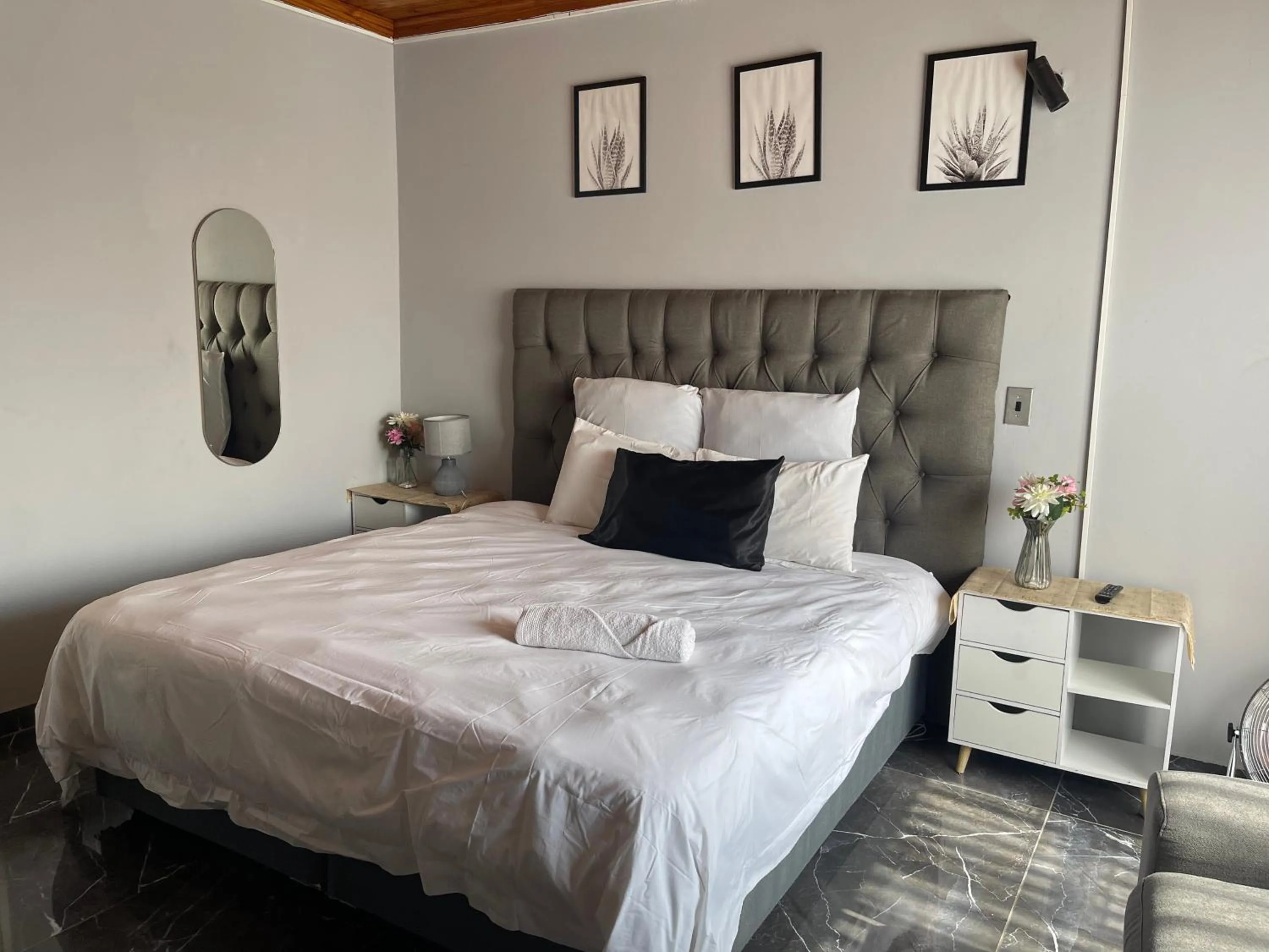 Semeni Asante Guesthouse Getaway