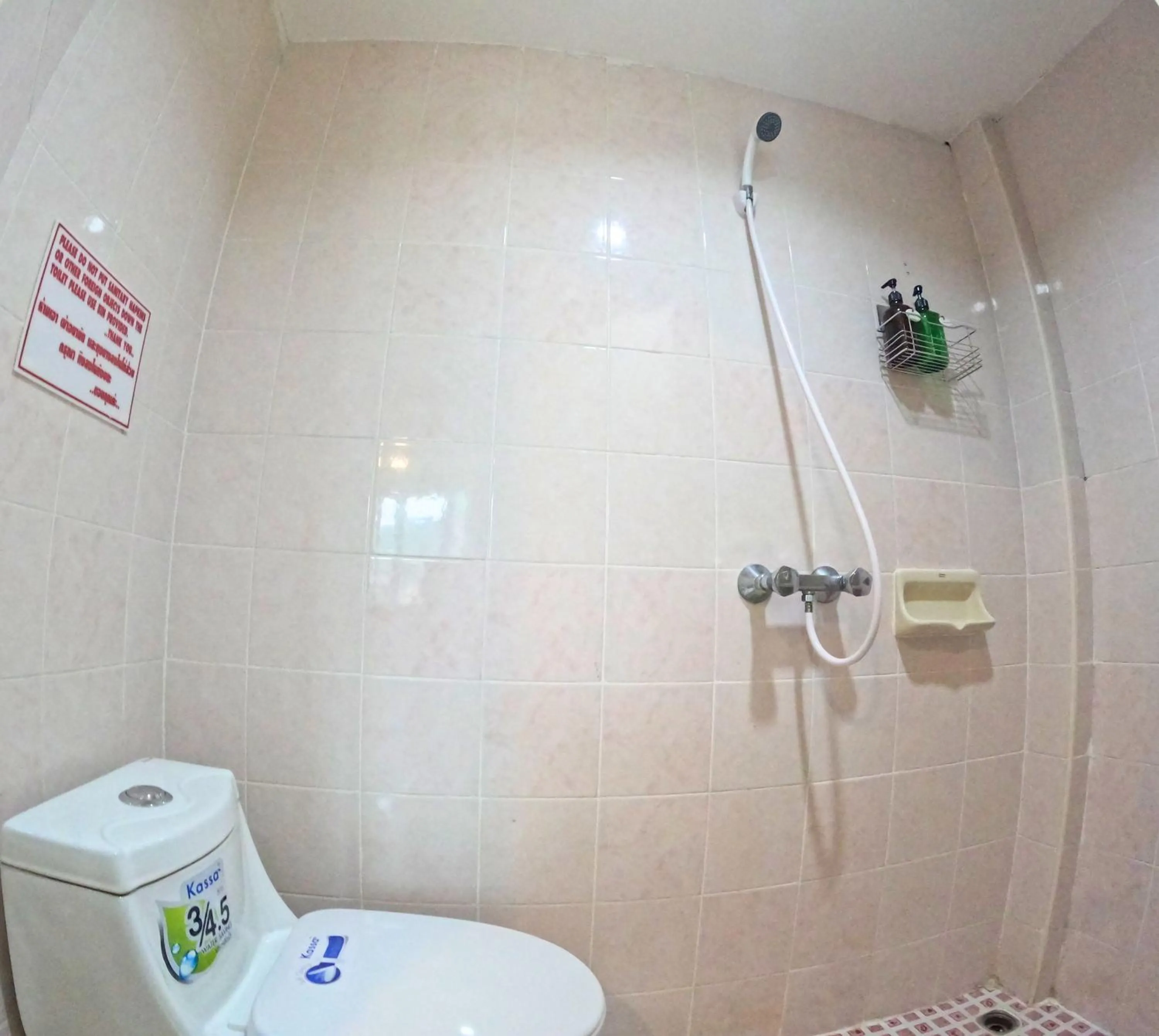Bathroom in KPOP Hostel