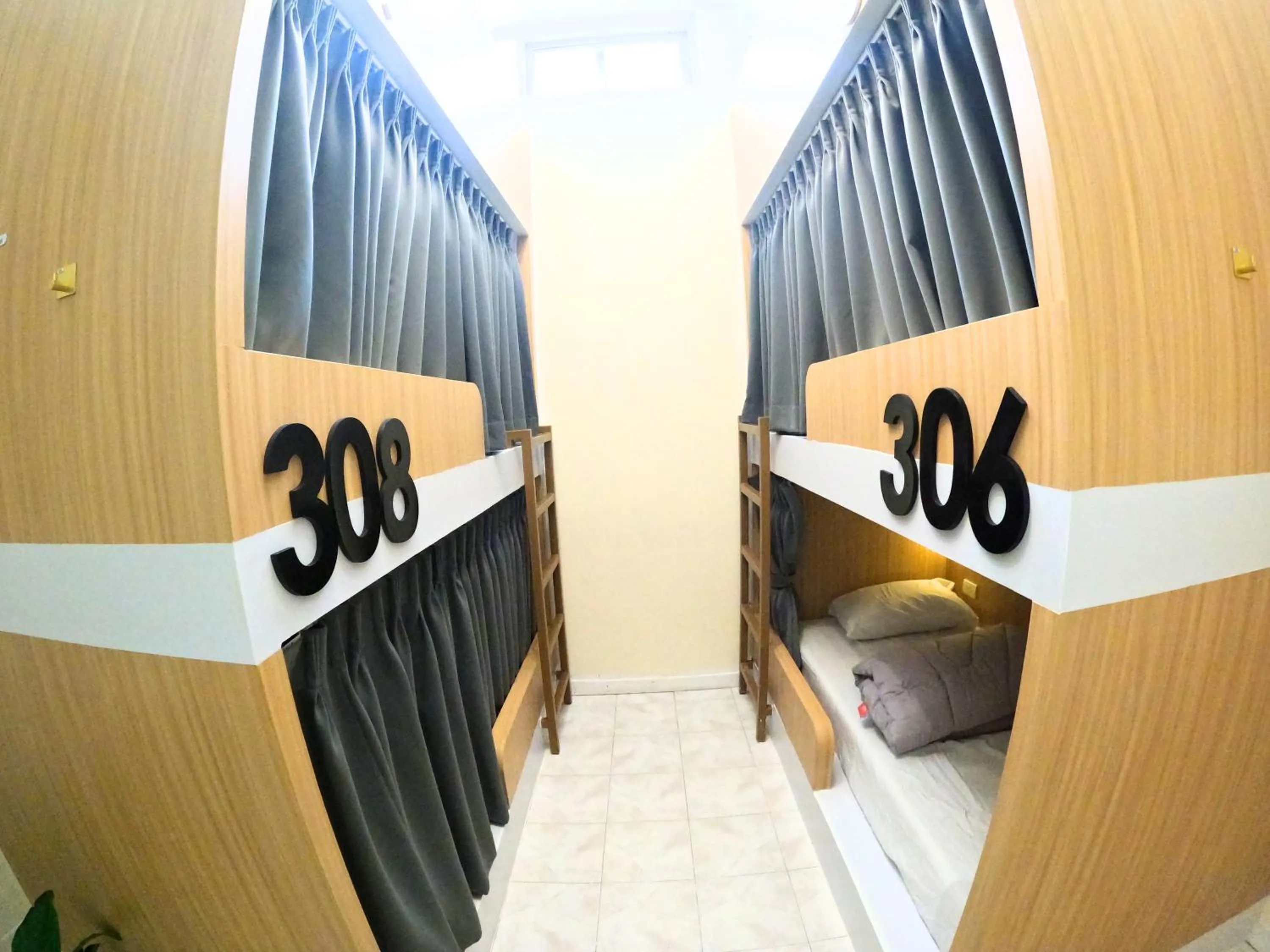 bunk bed, Bed in KPOP Hostel