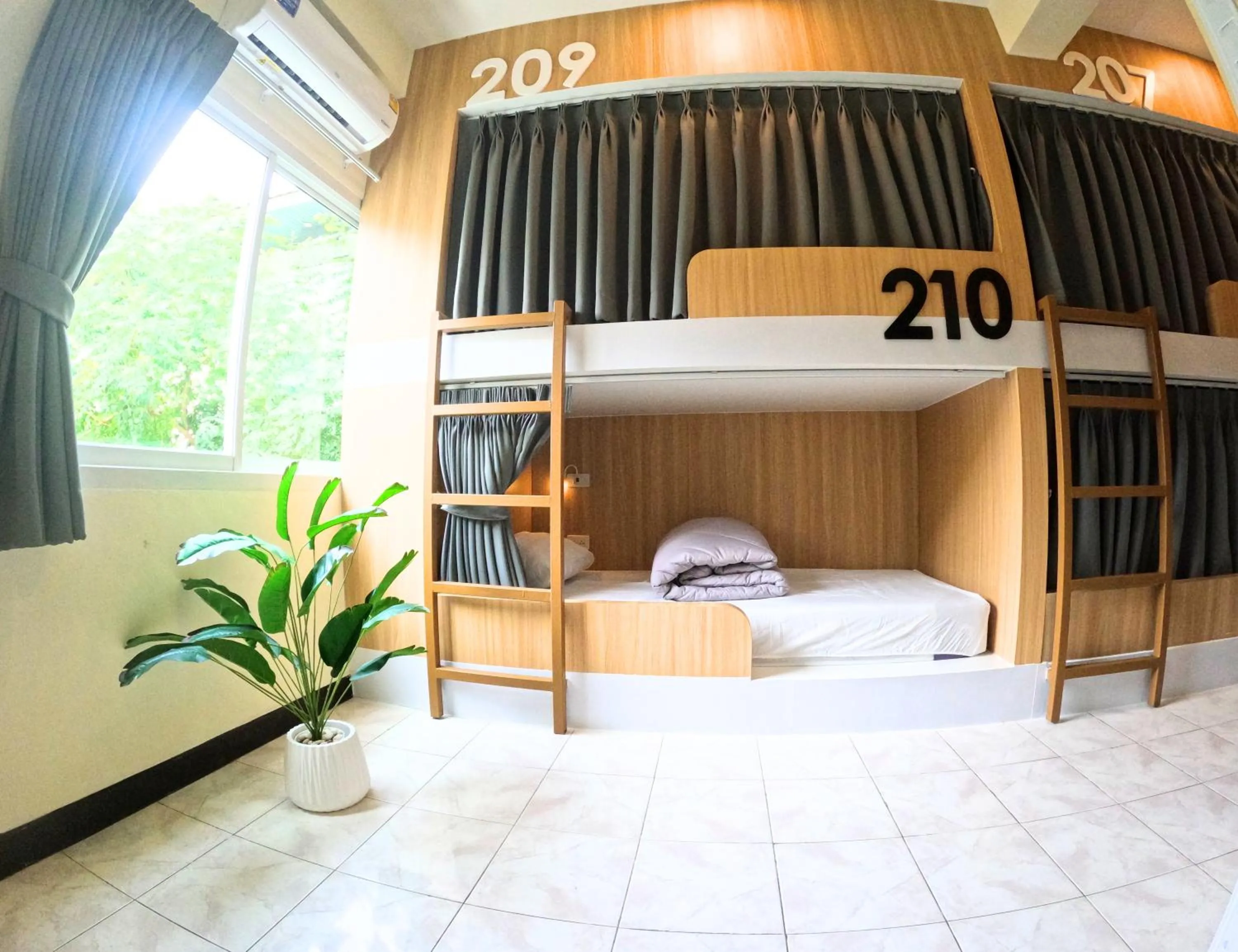 bunk bed, Bed in KPOP Hostel
