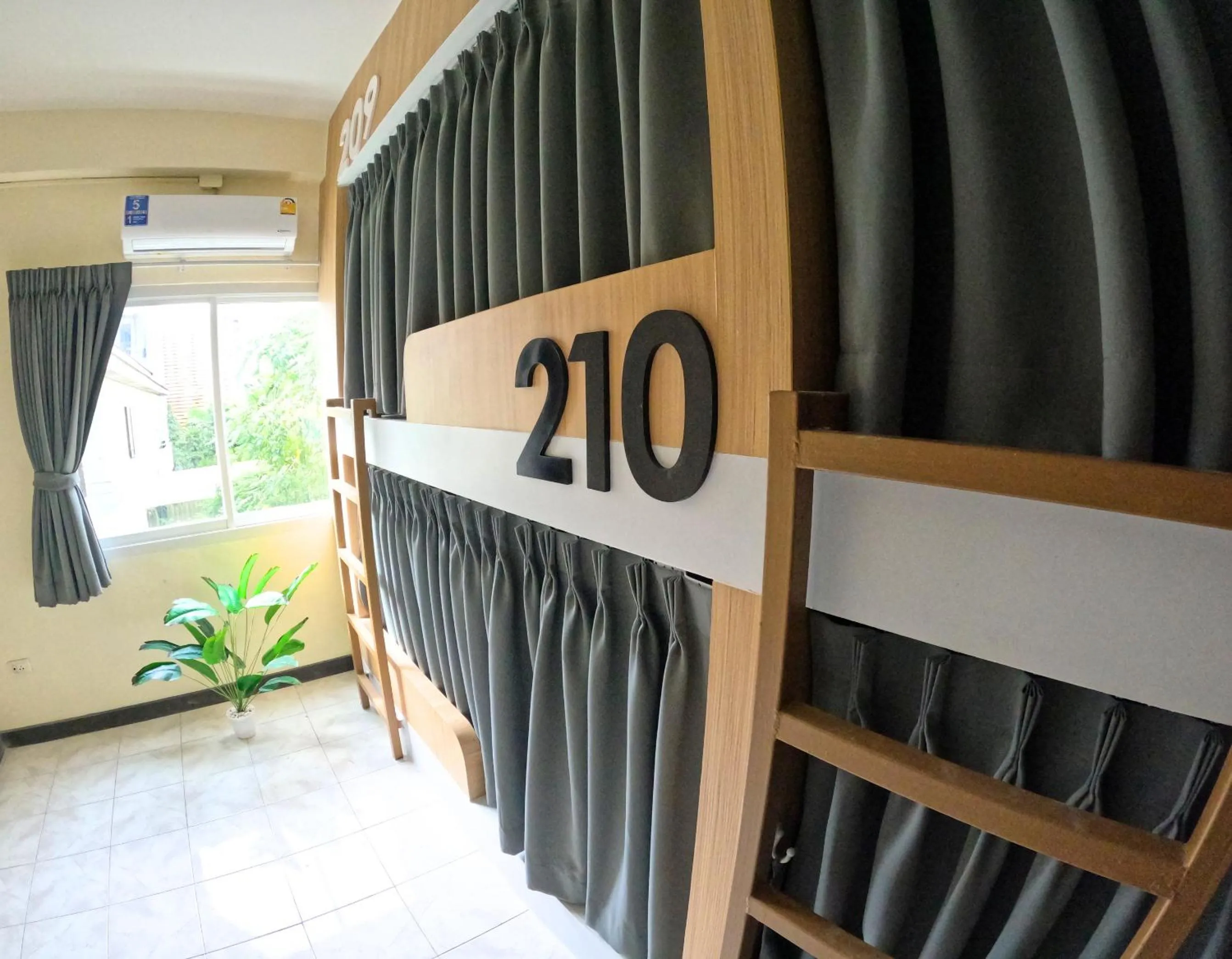 bunk bed in KPOP Hostel
