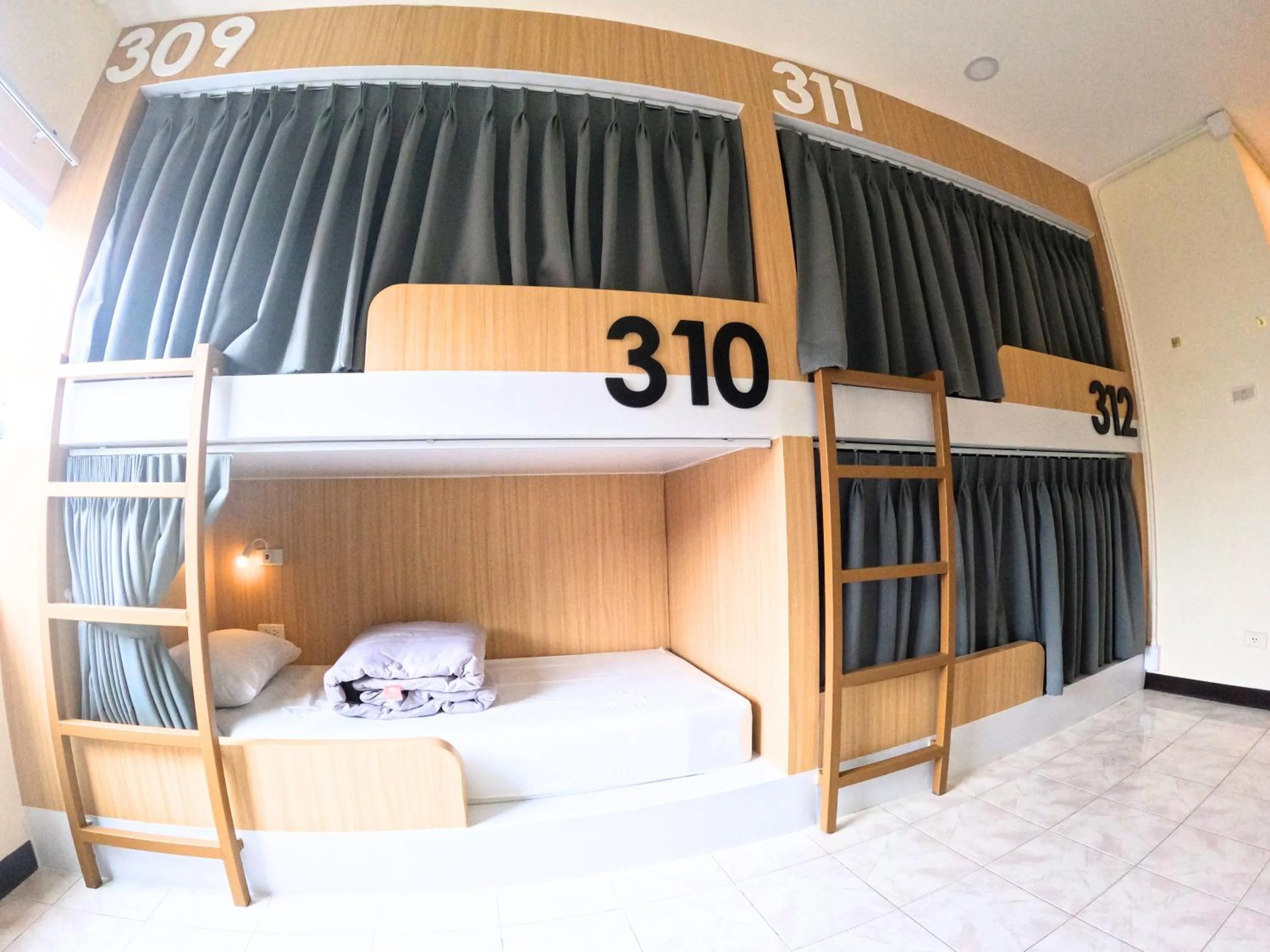 bunk bed, Bed in KPOP Hostel
