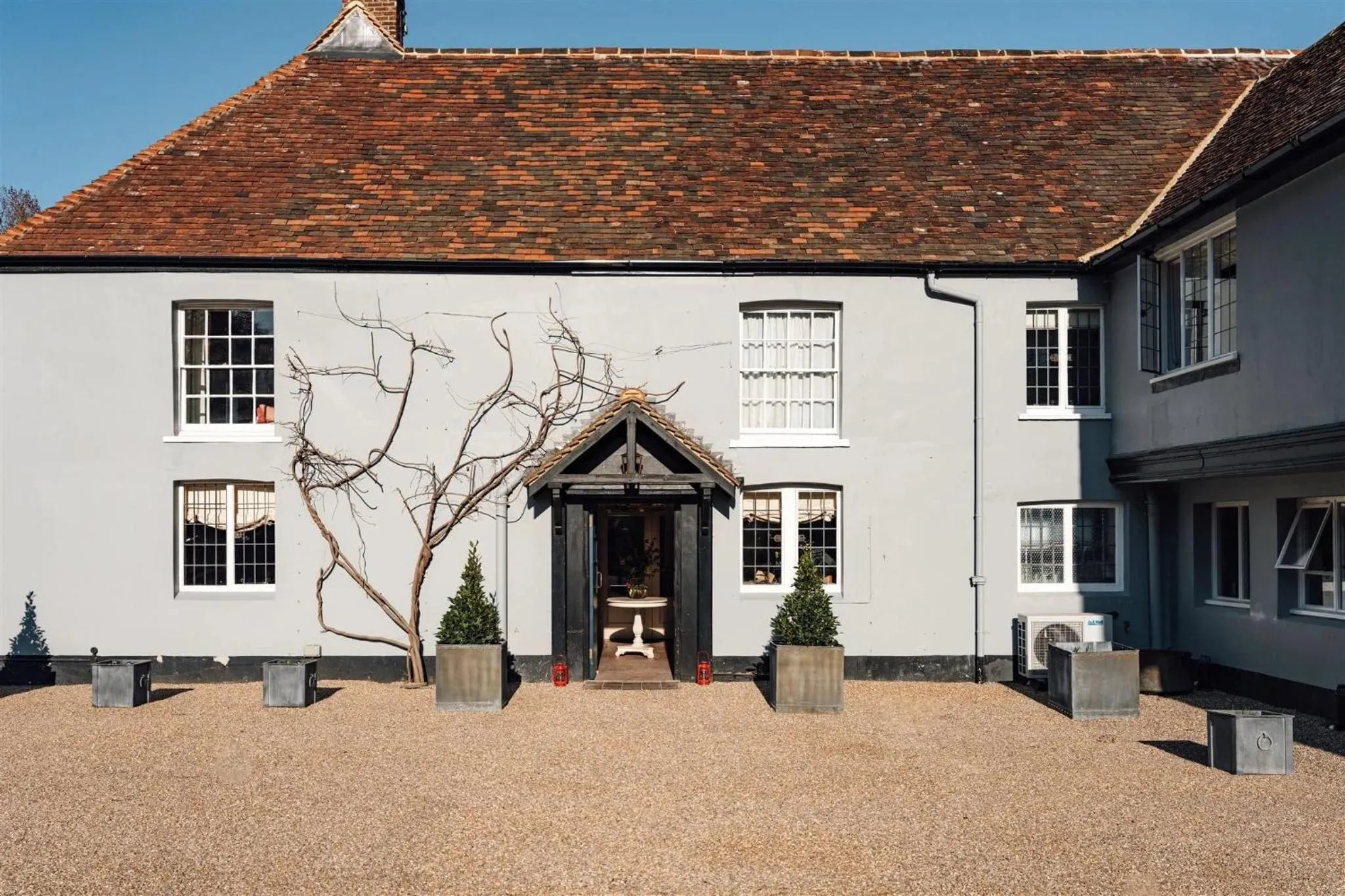 Facade/entrance in The Alfriston