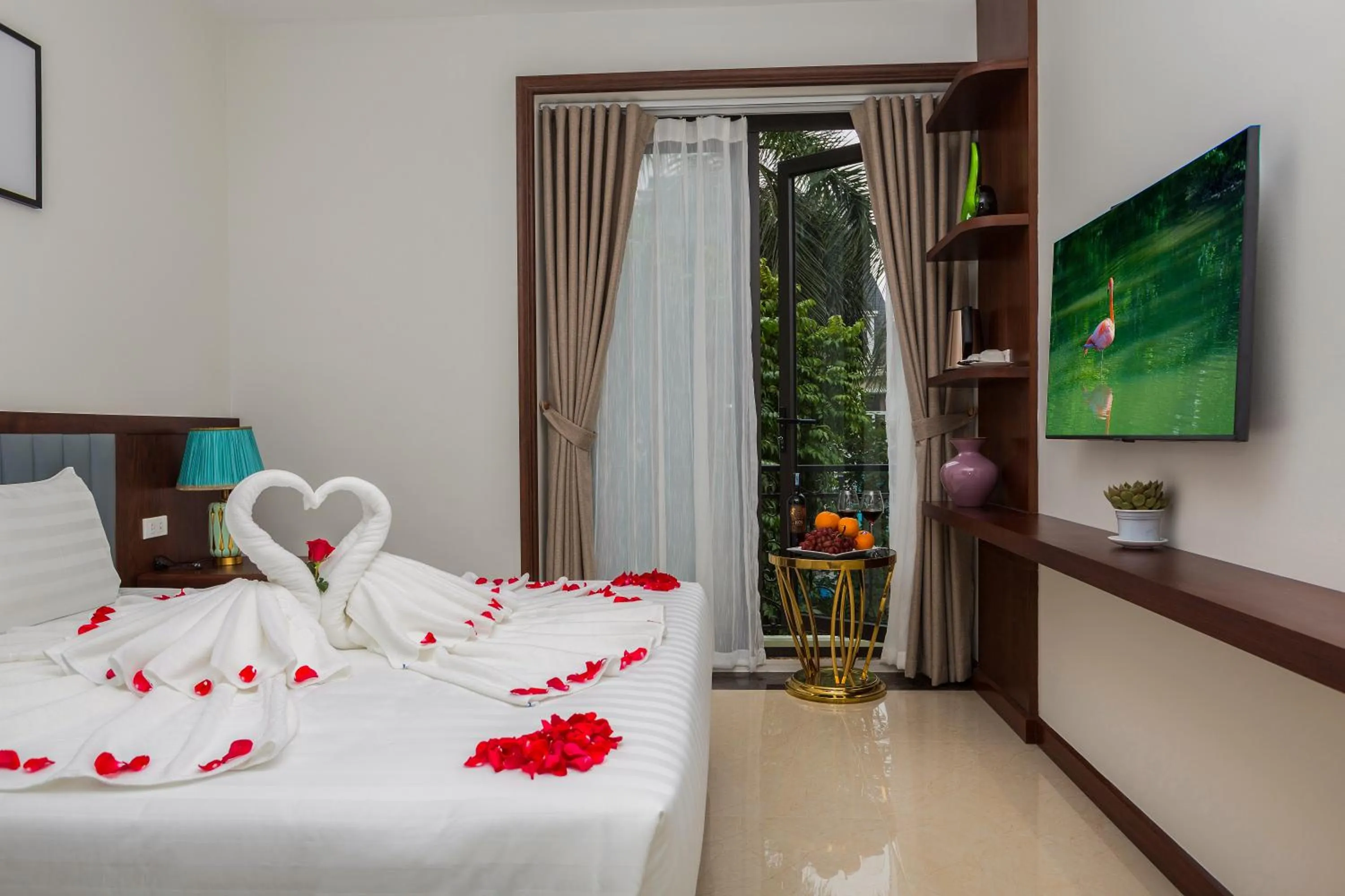 Bed in Blubiz Hotel 5