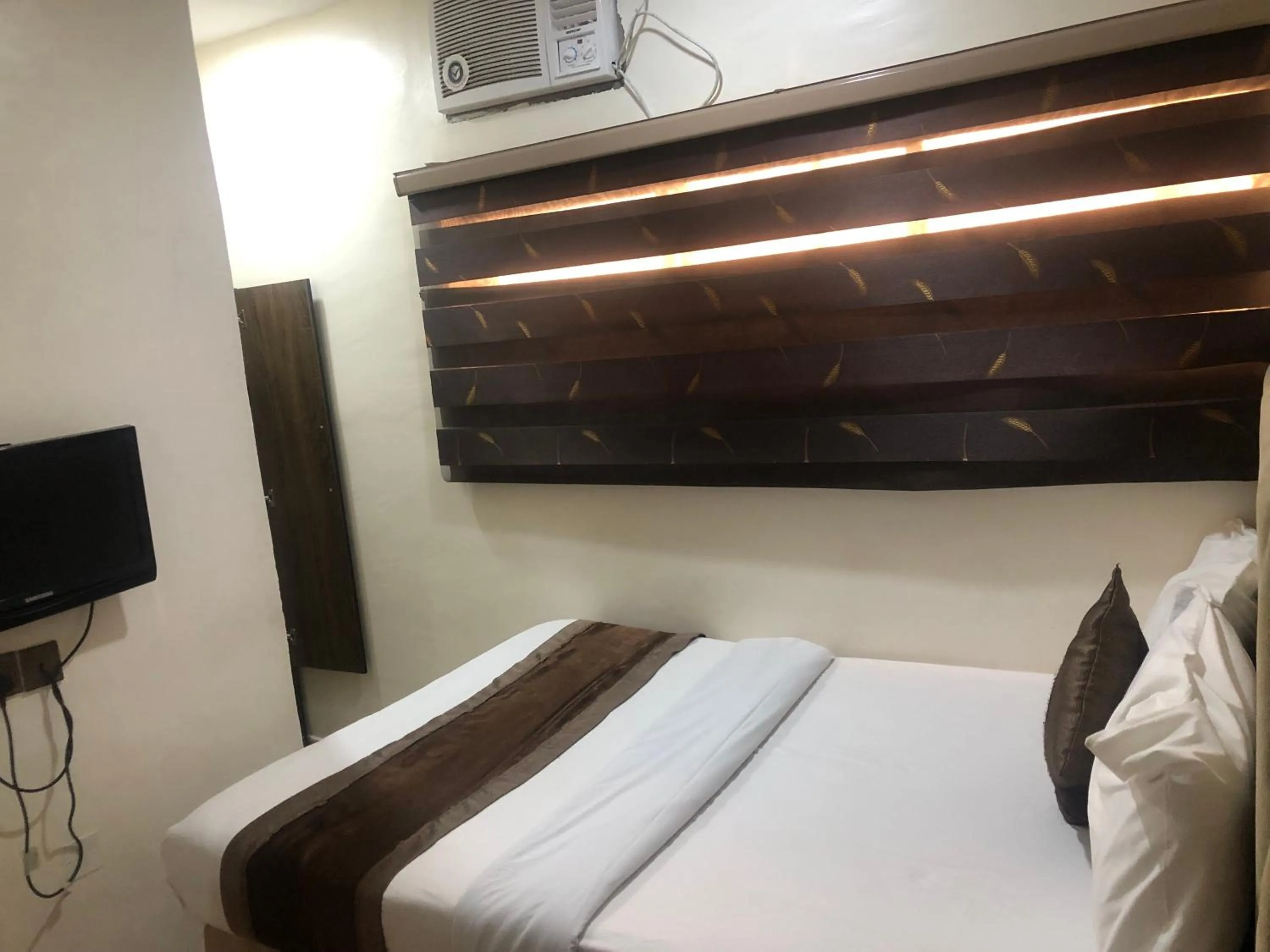 View (from property/room), Bed in Roban Hotels Limited