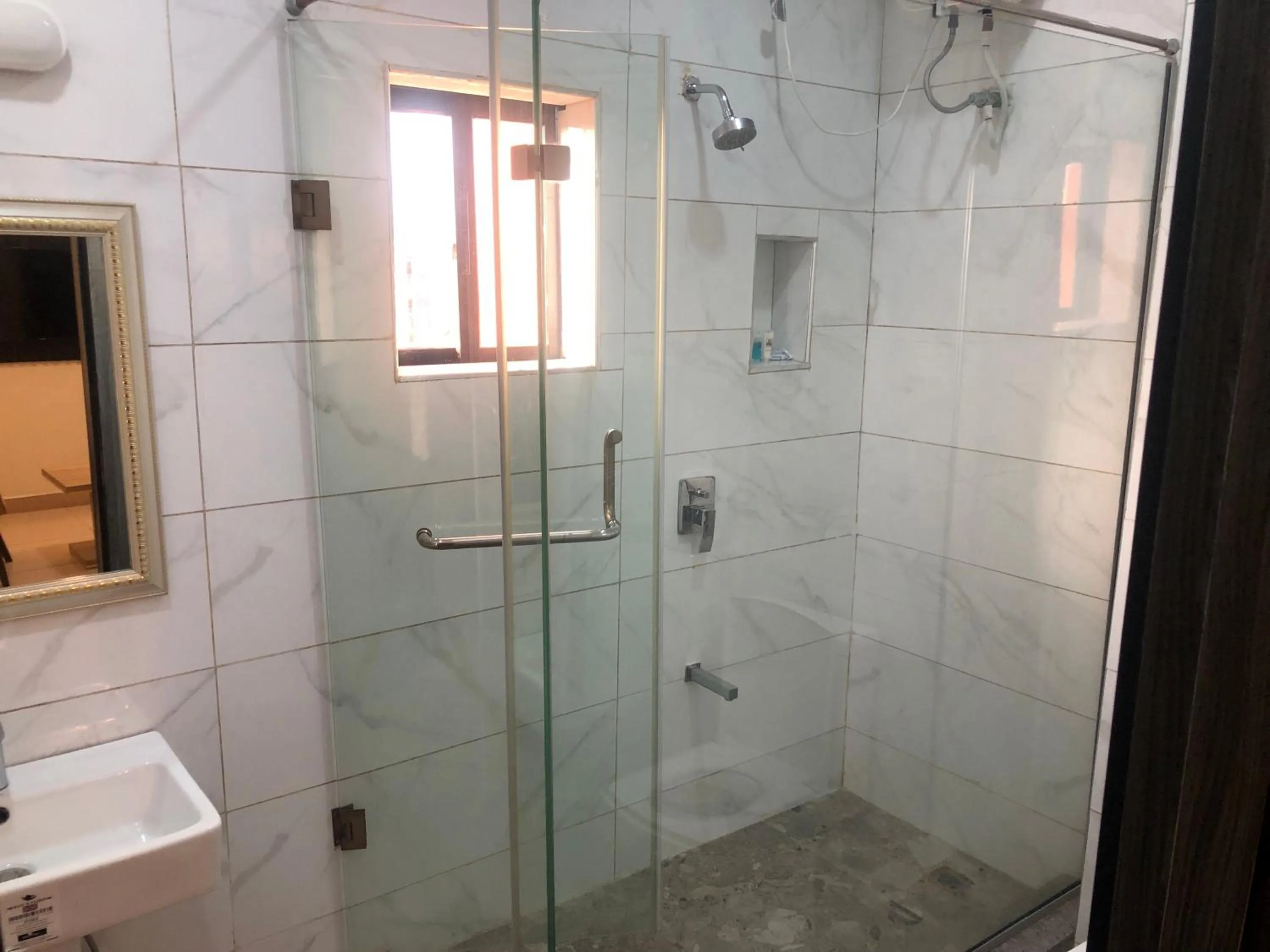 Bathroom in Roban Hotels Limited
